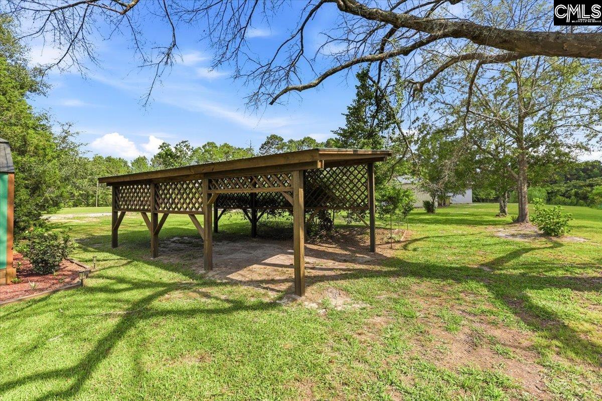main property photo 40
