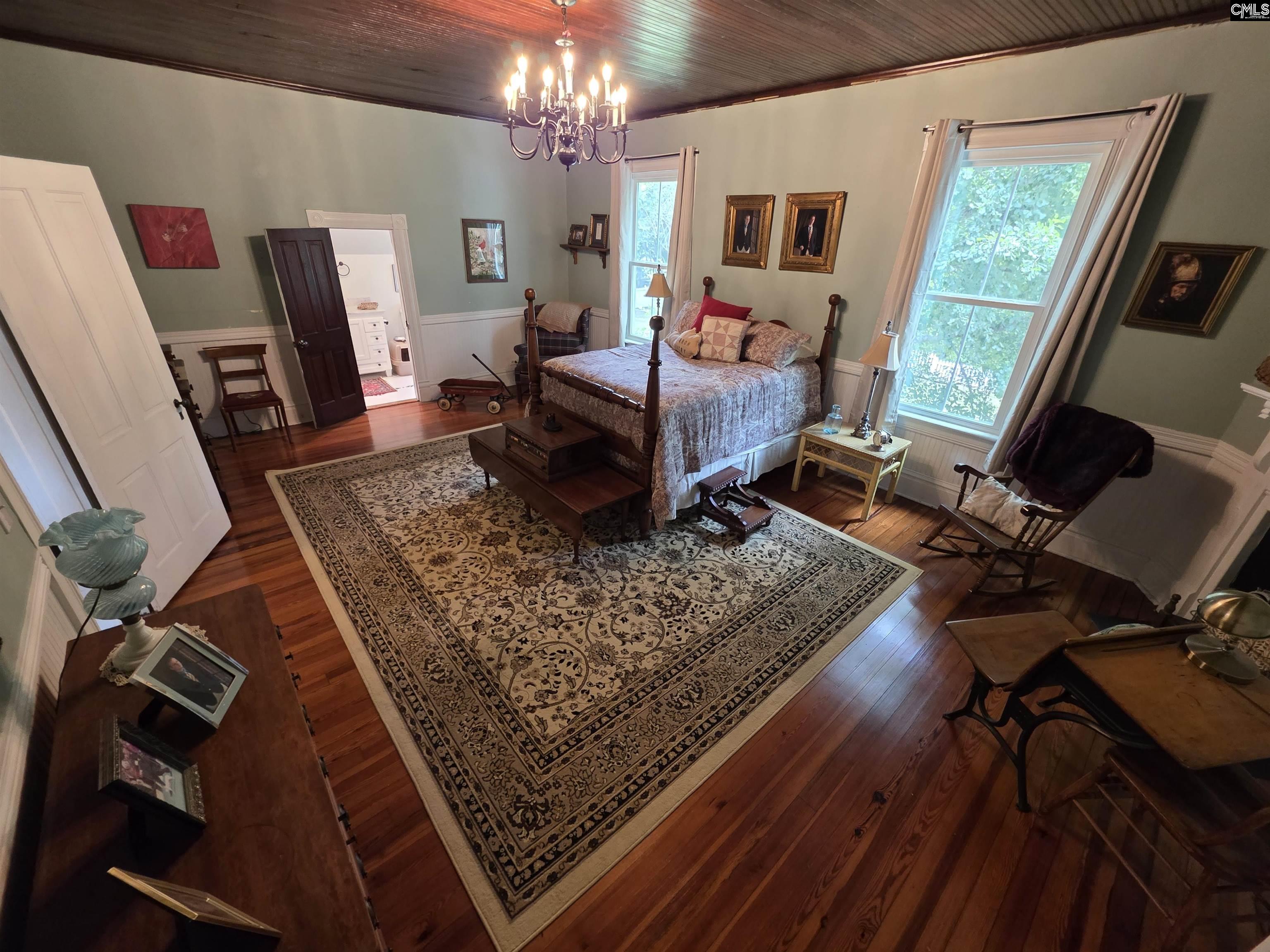 main property photo 45