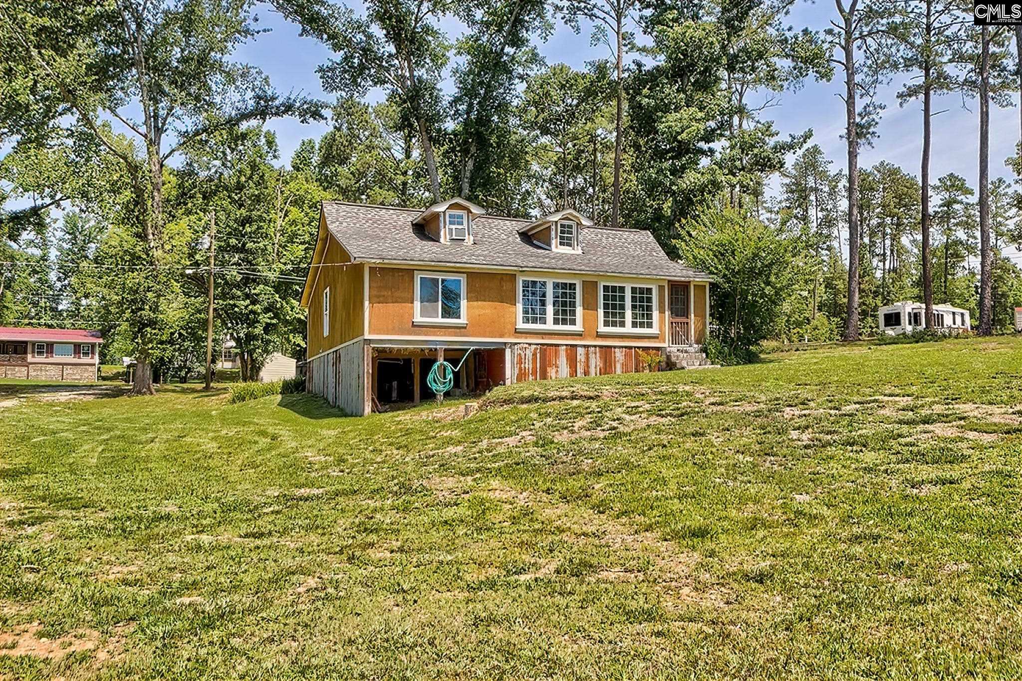 main property photo 12