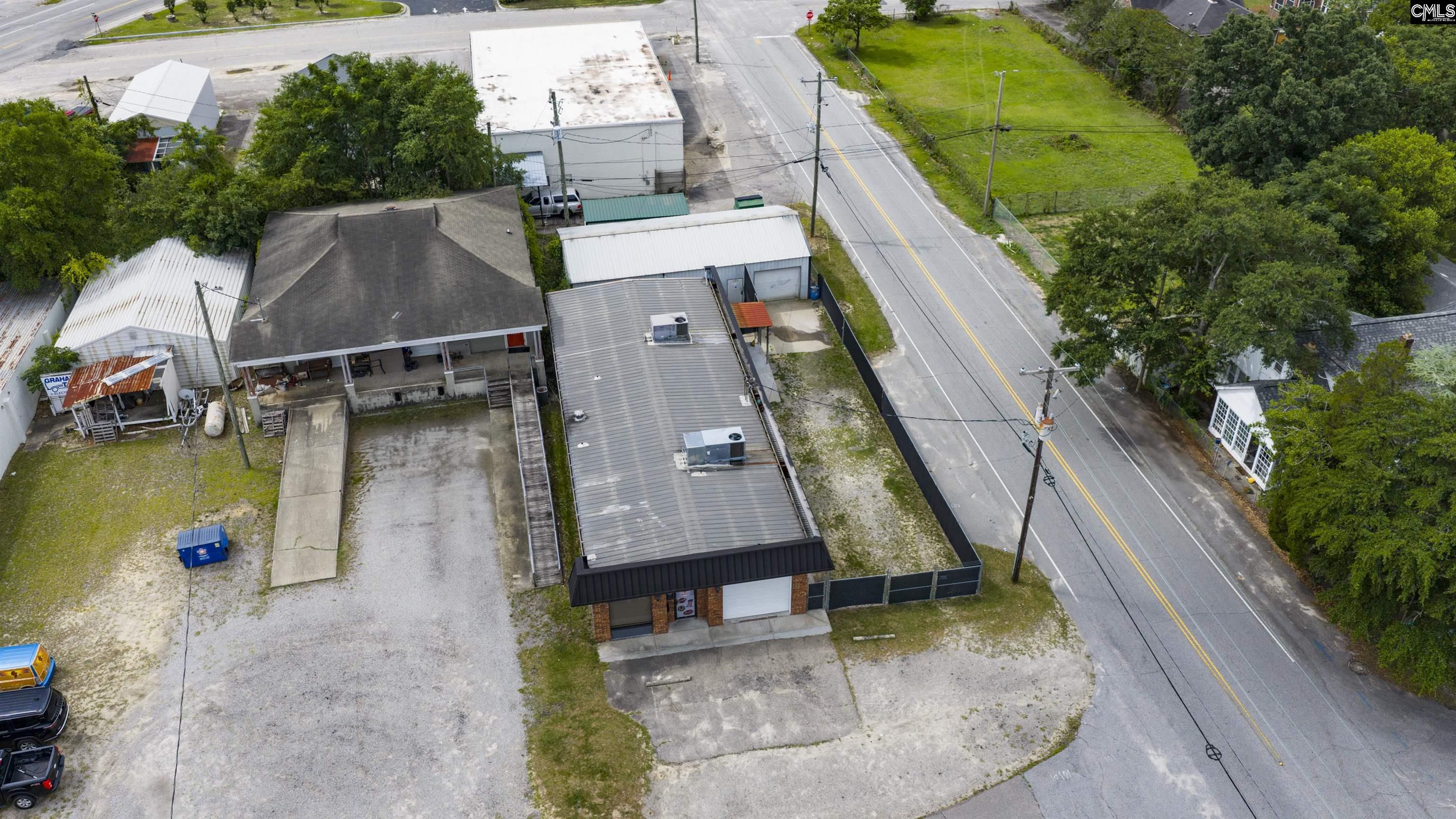 main property photo 4