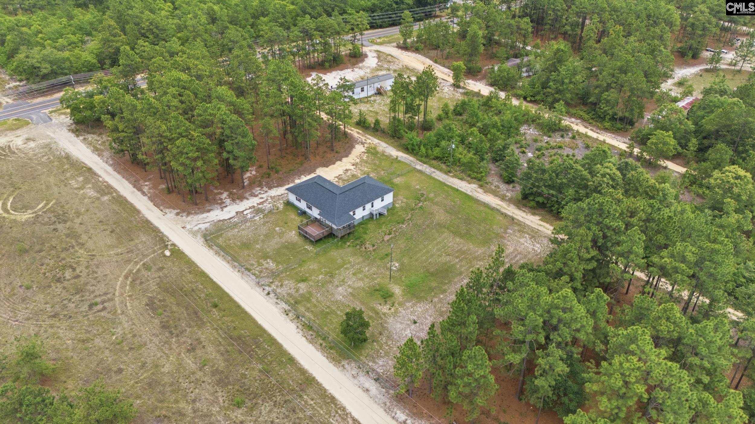 main property photo 41