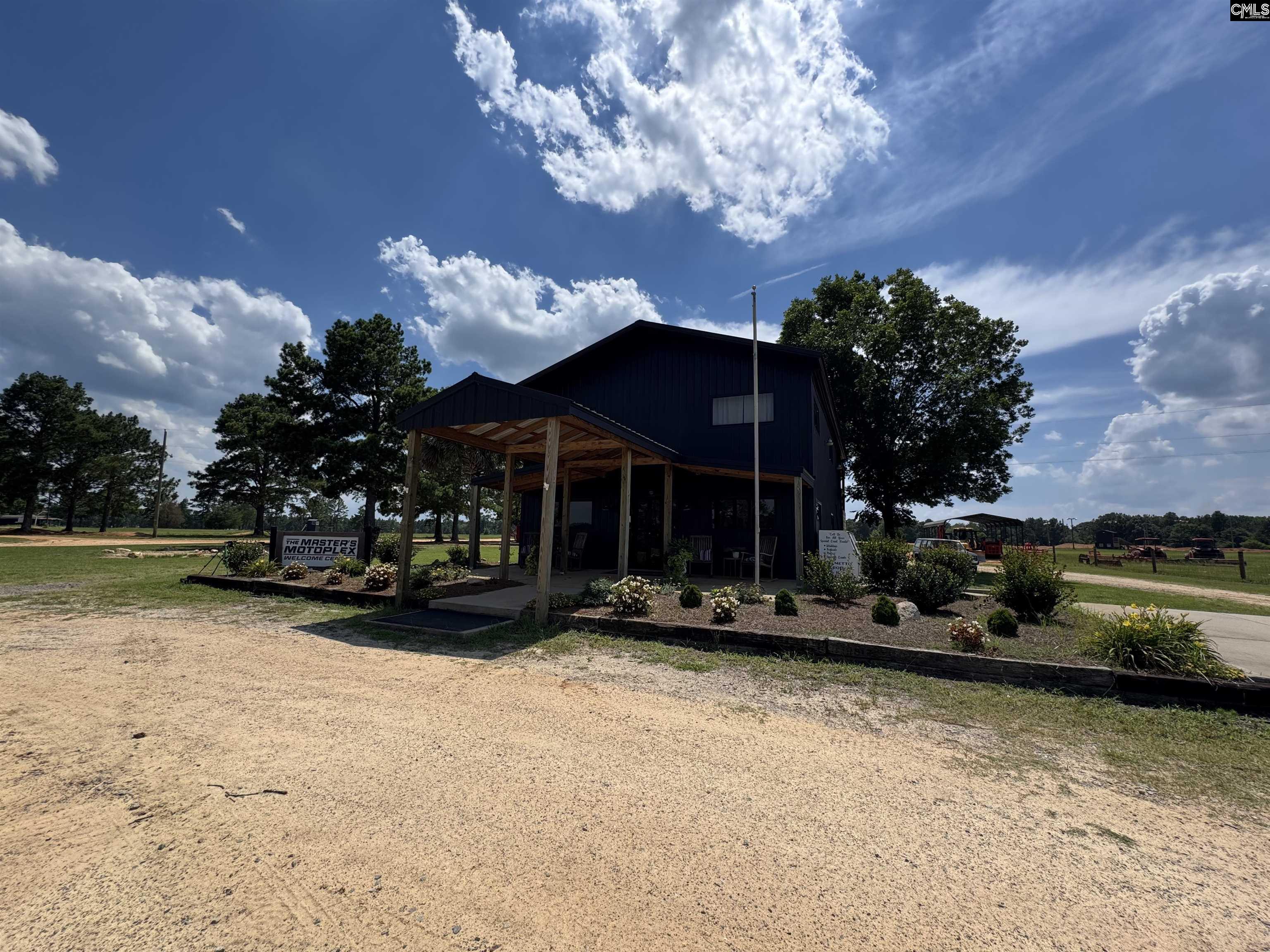 main property photo 88