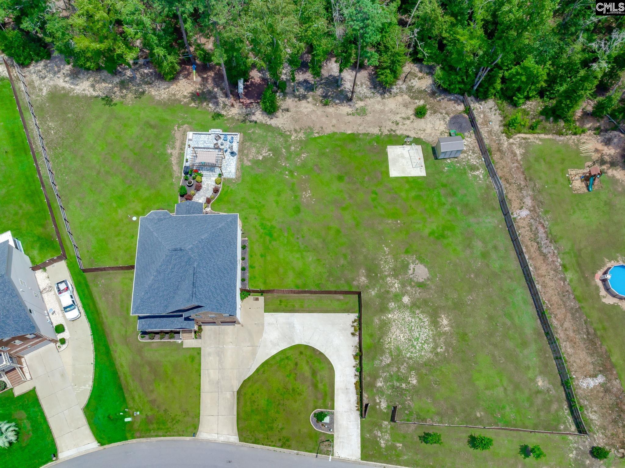 main property photo 5