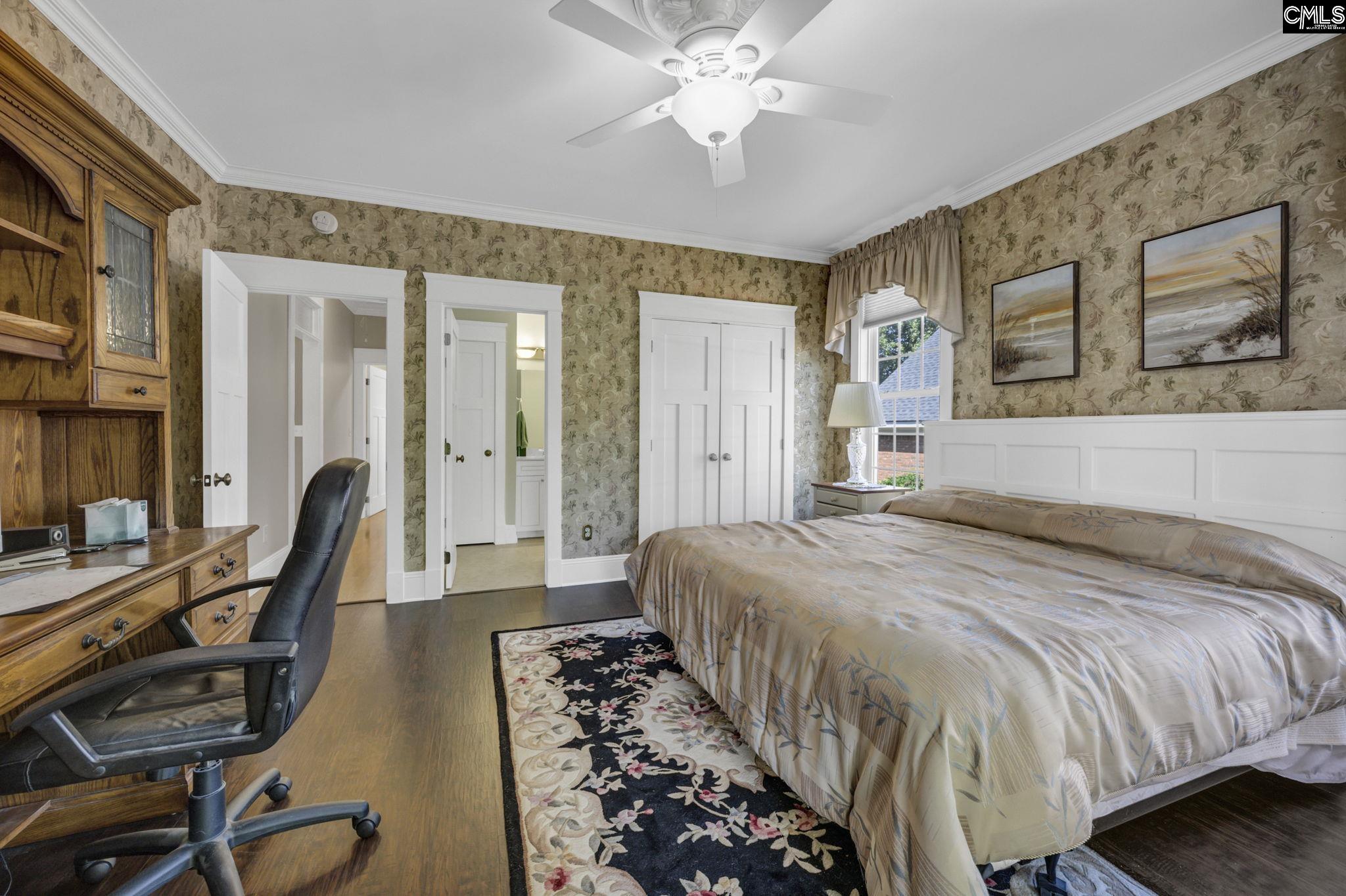 main property photo 37