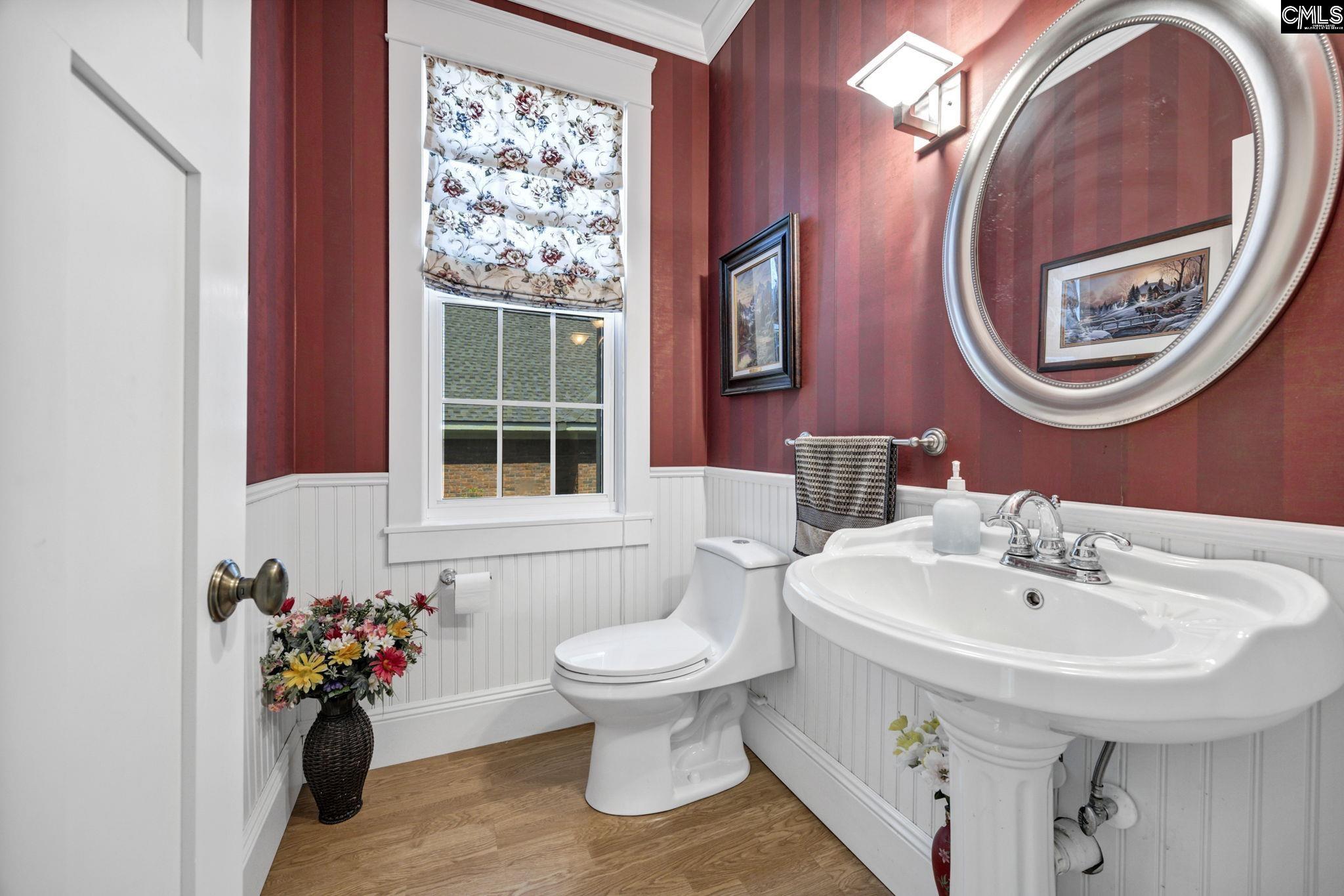 main property photo 40