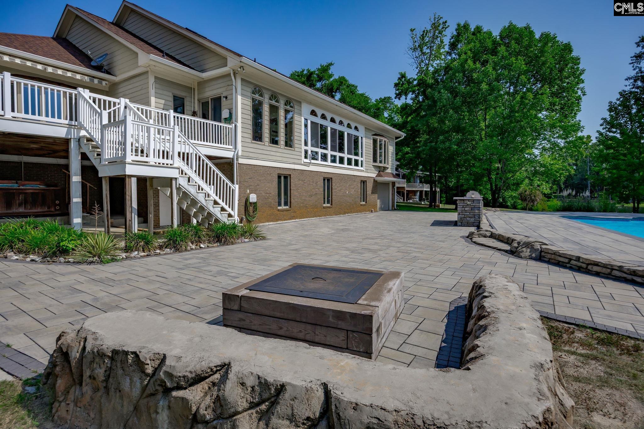 main property photo 59