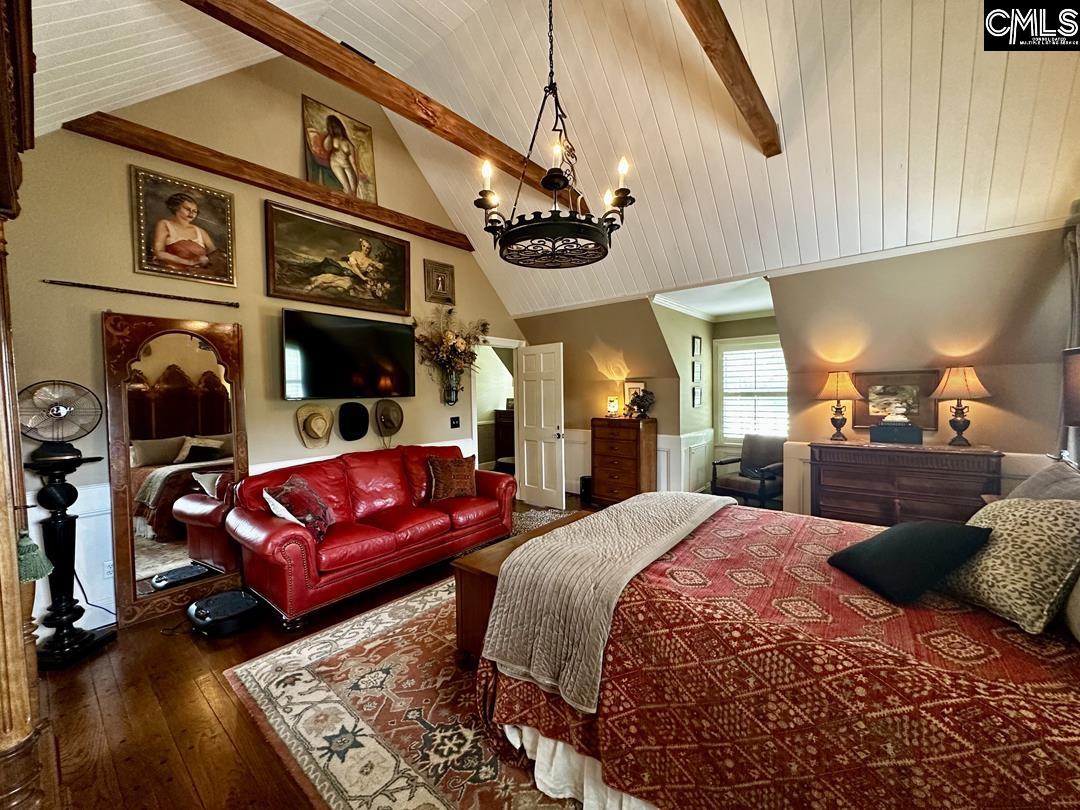 main property photo 37