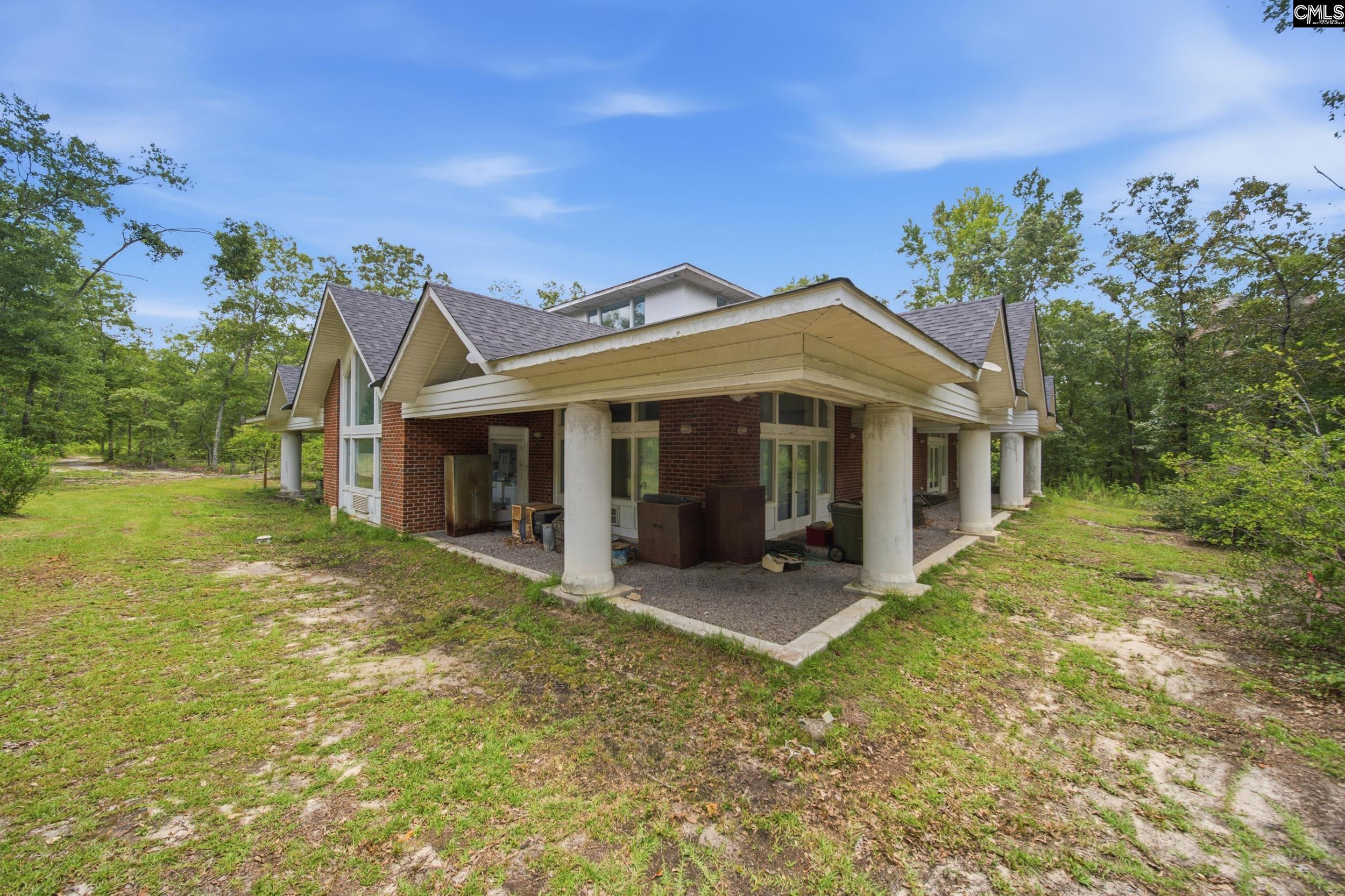 main property photo 13