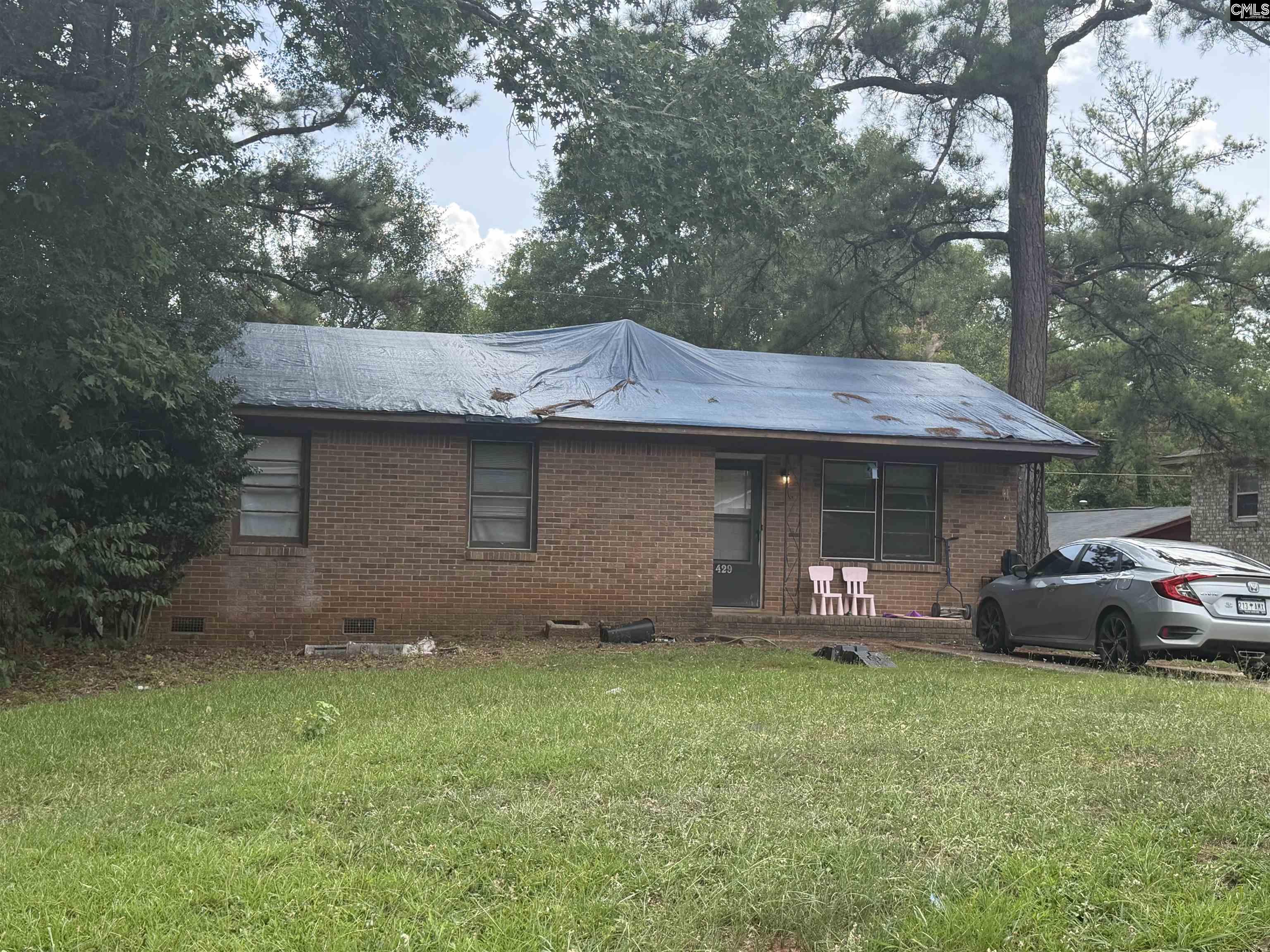 main property photo 13