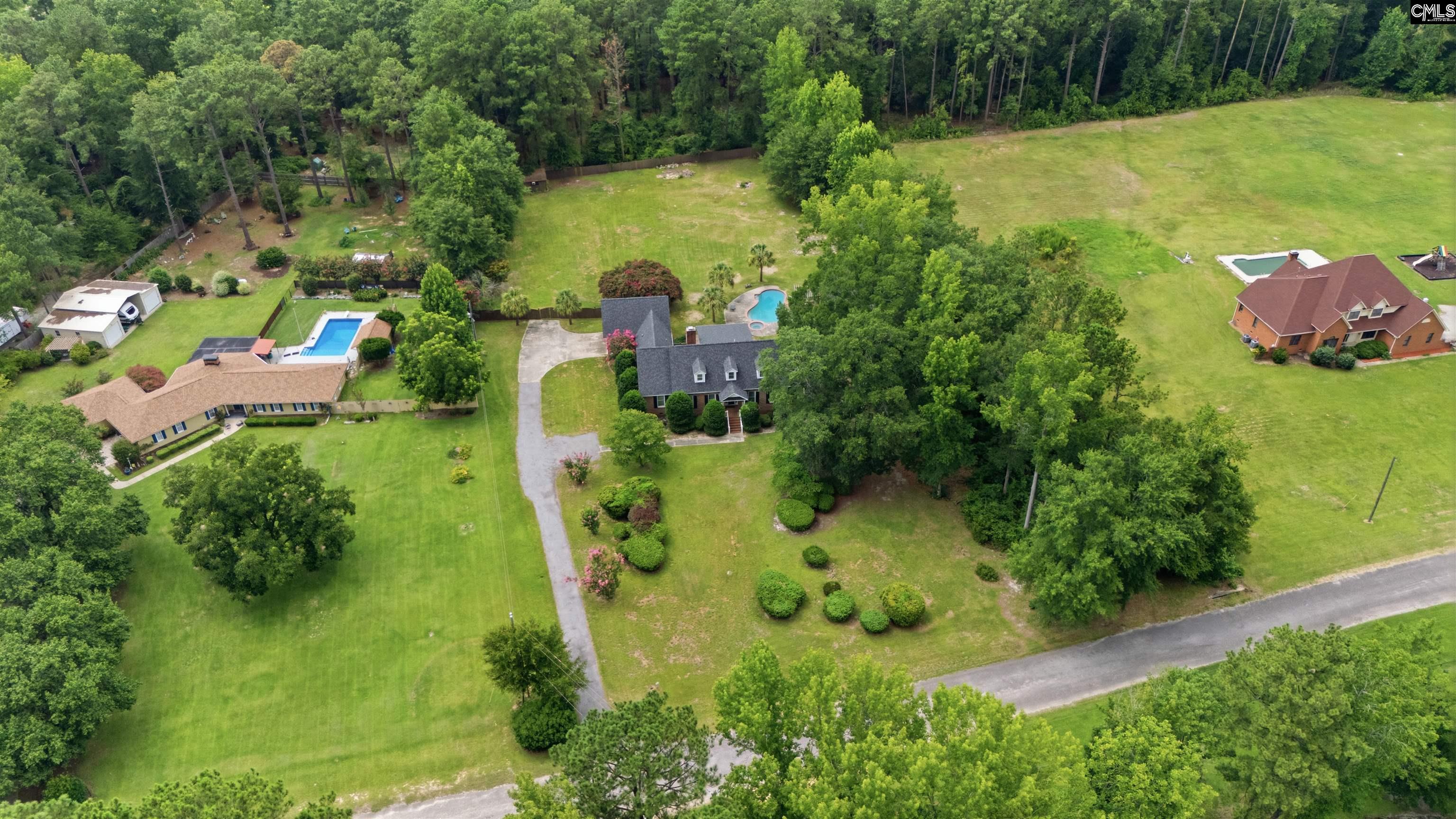 main property photo 44