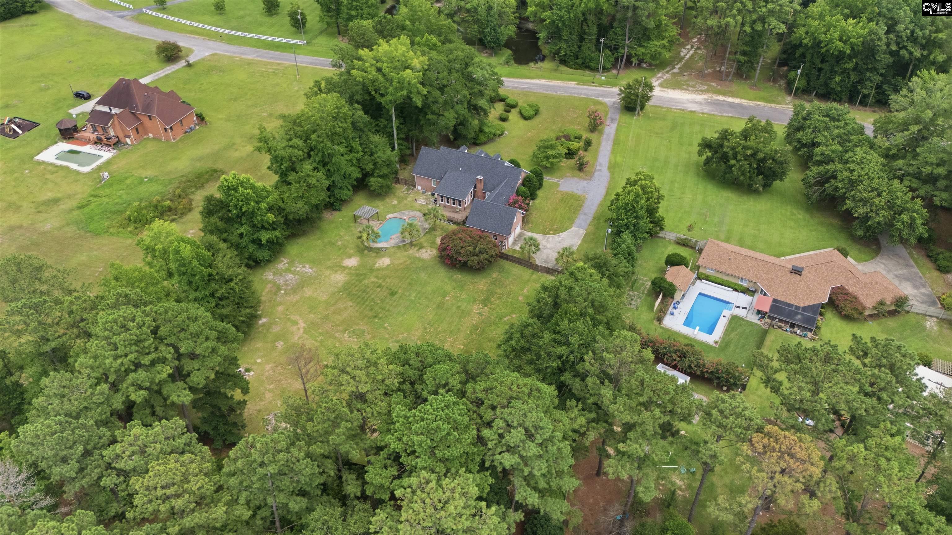 main property photo 45