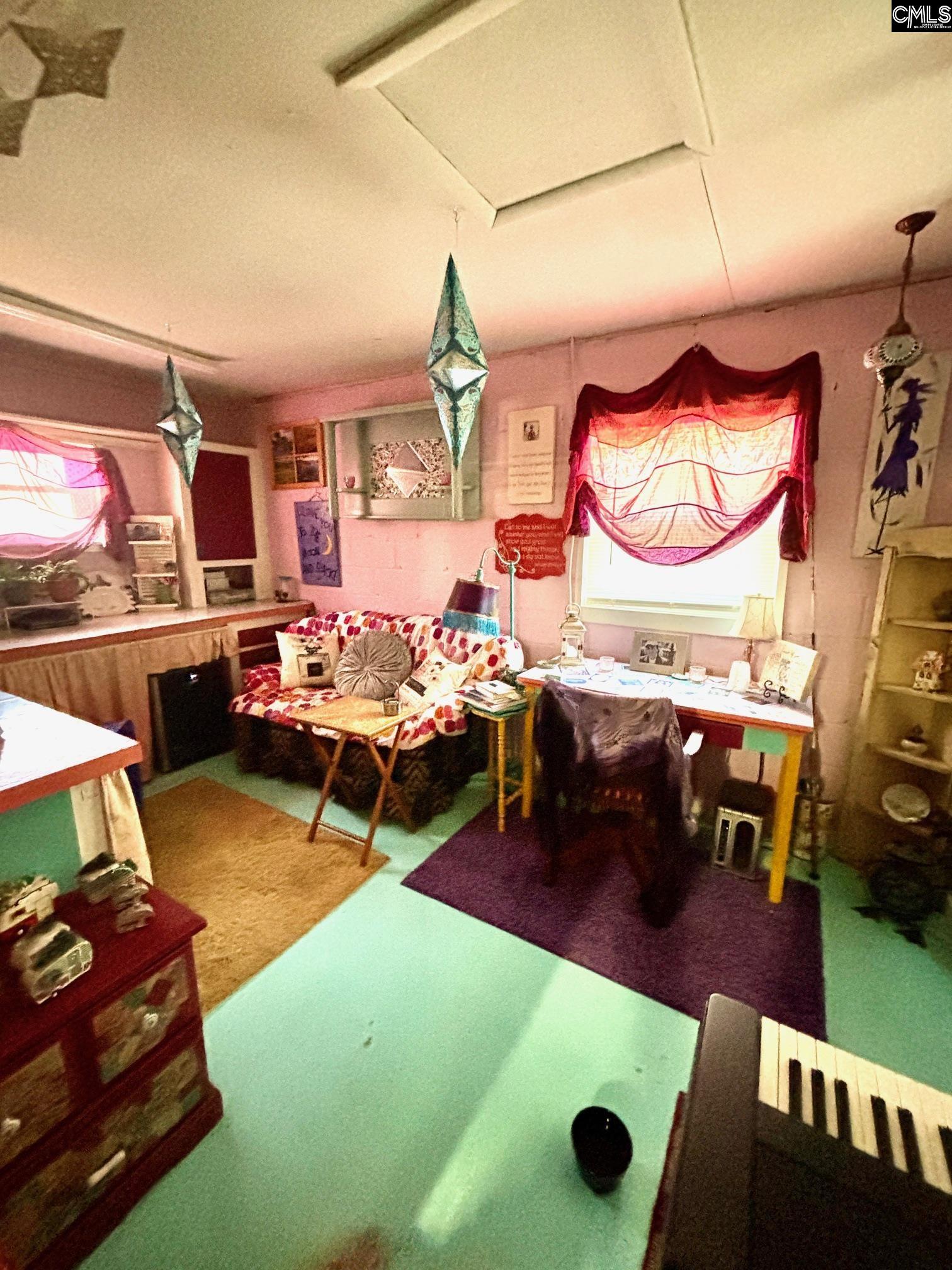 main property photo 39