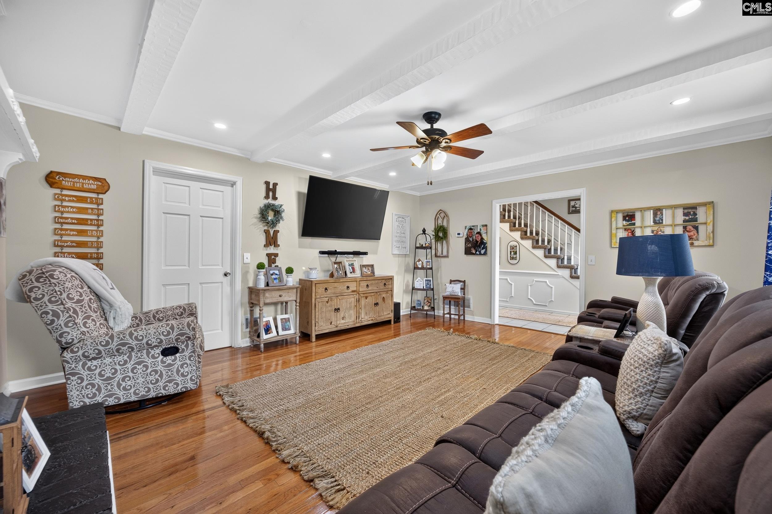 main property photo 5