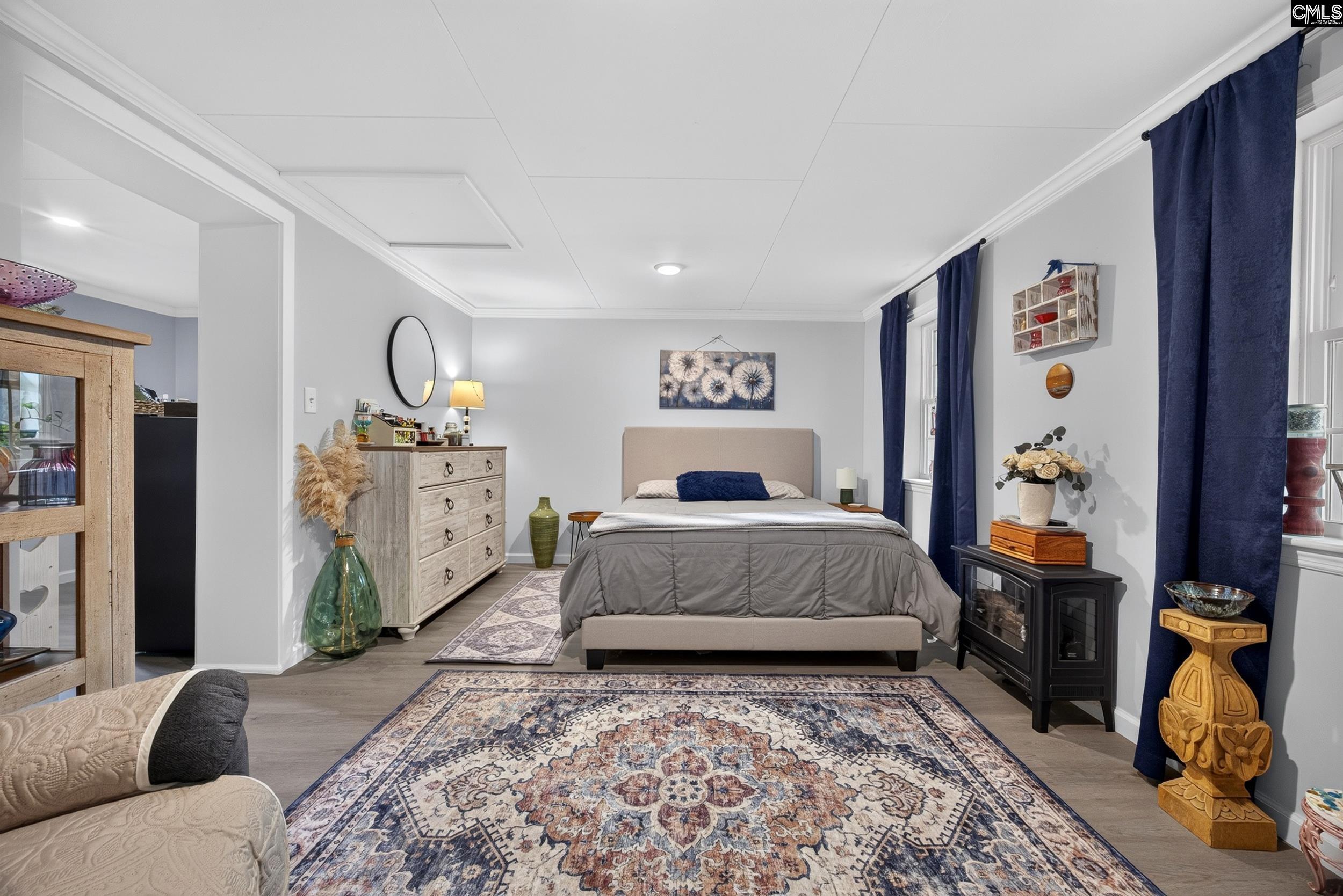 main property photo 7