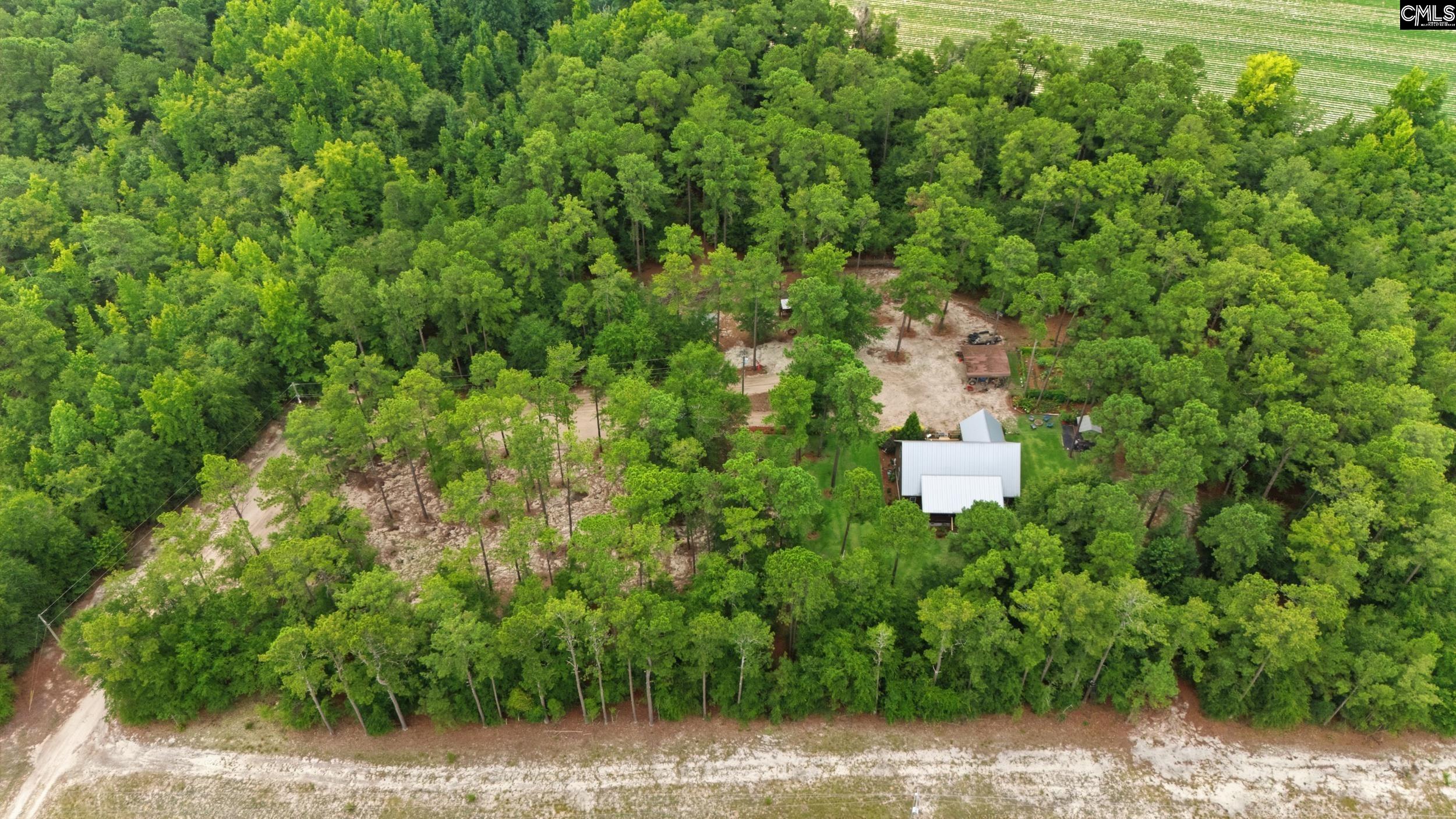 main property photo 28