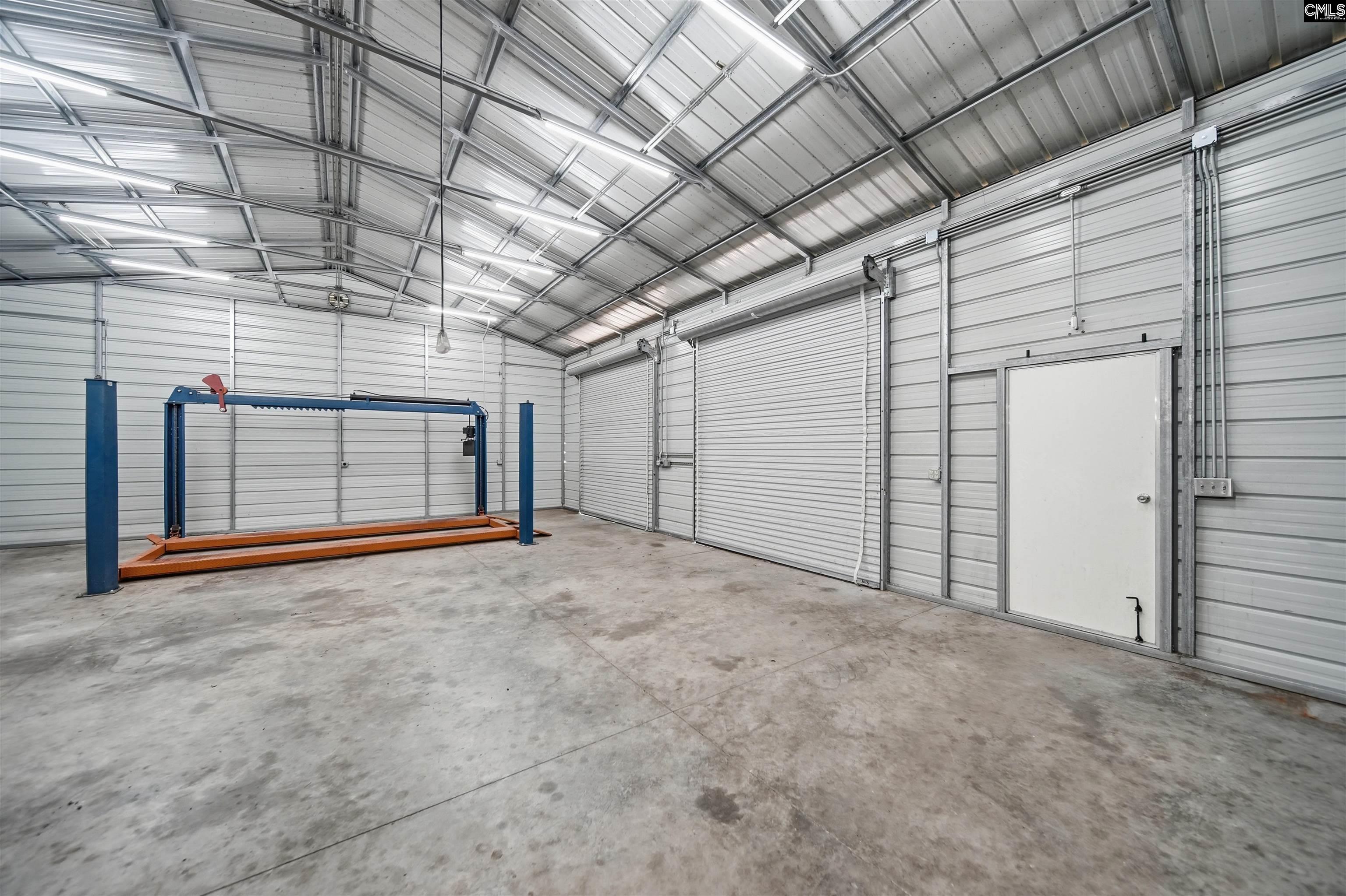 main property photo 41