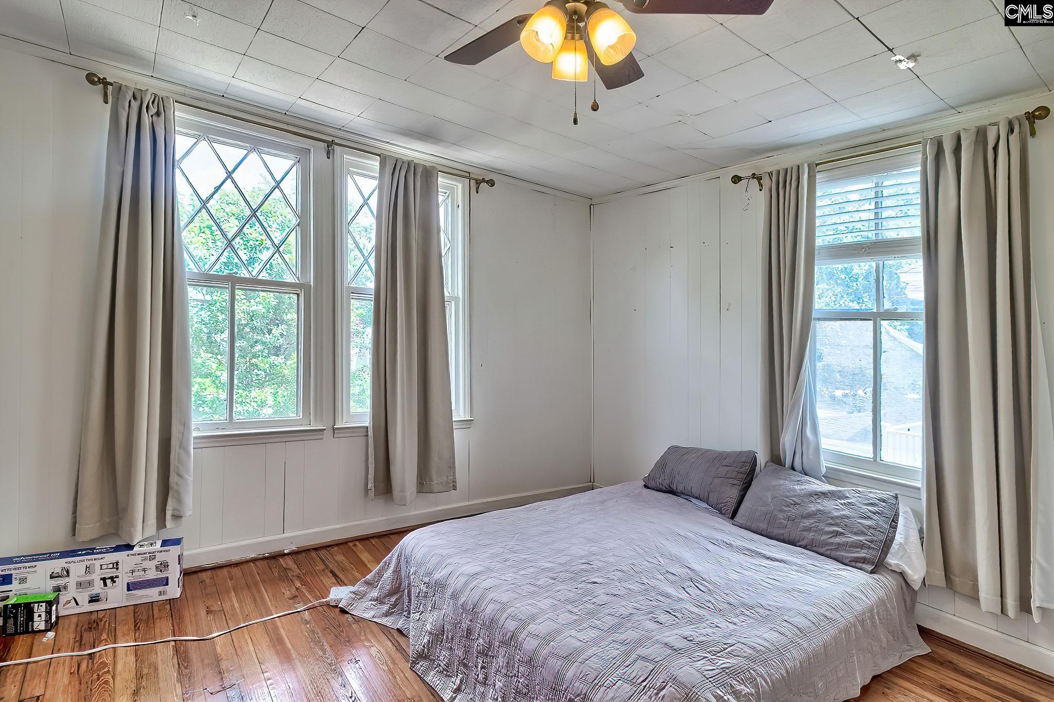 main property photo 41