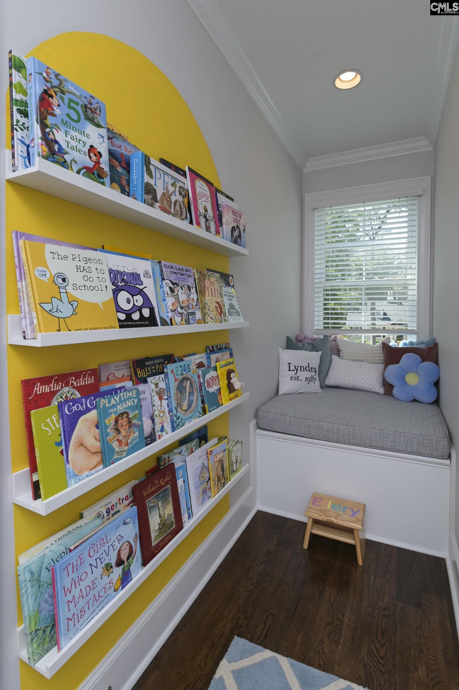 main property photo 41