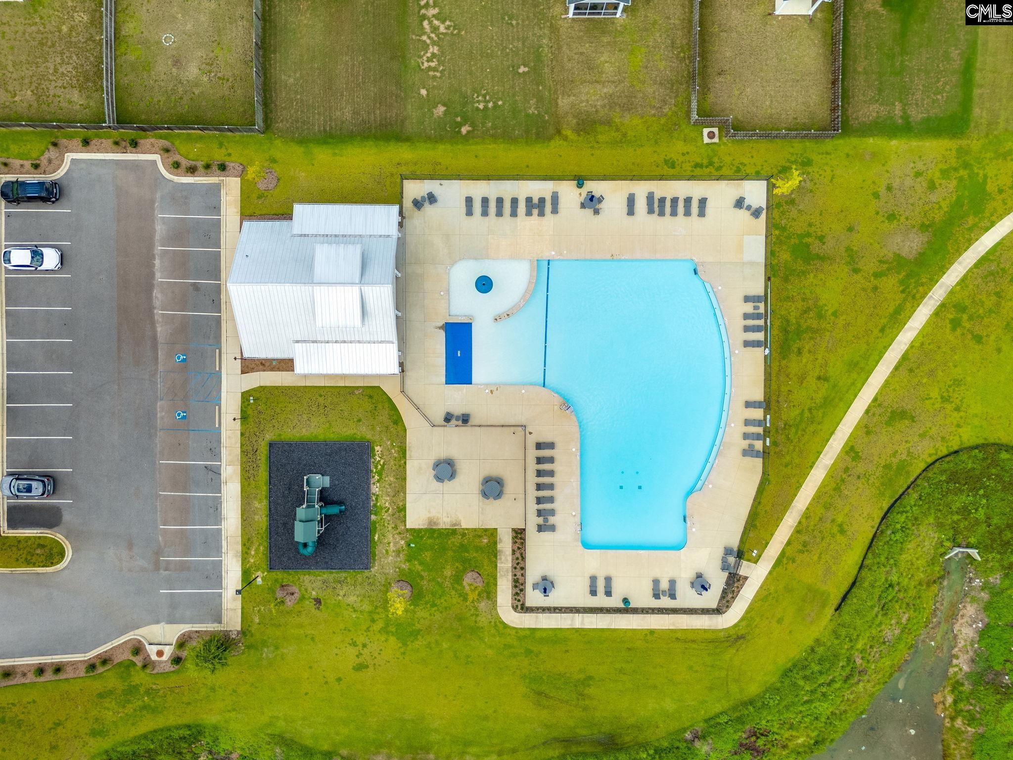 main property photo 44