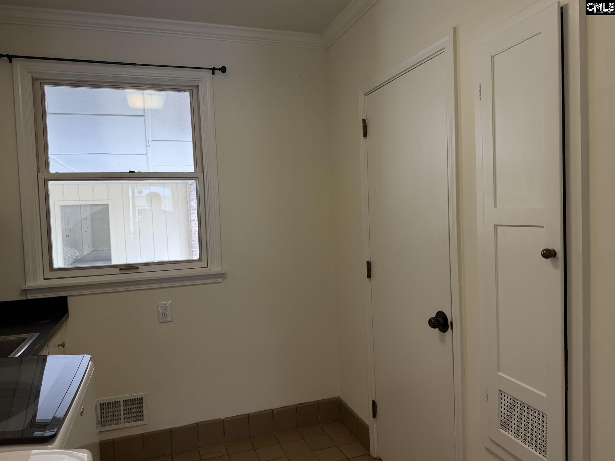 main property photo 74