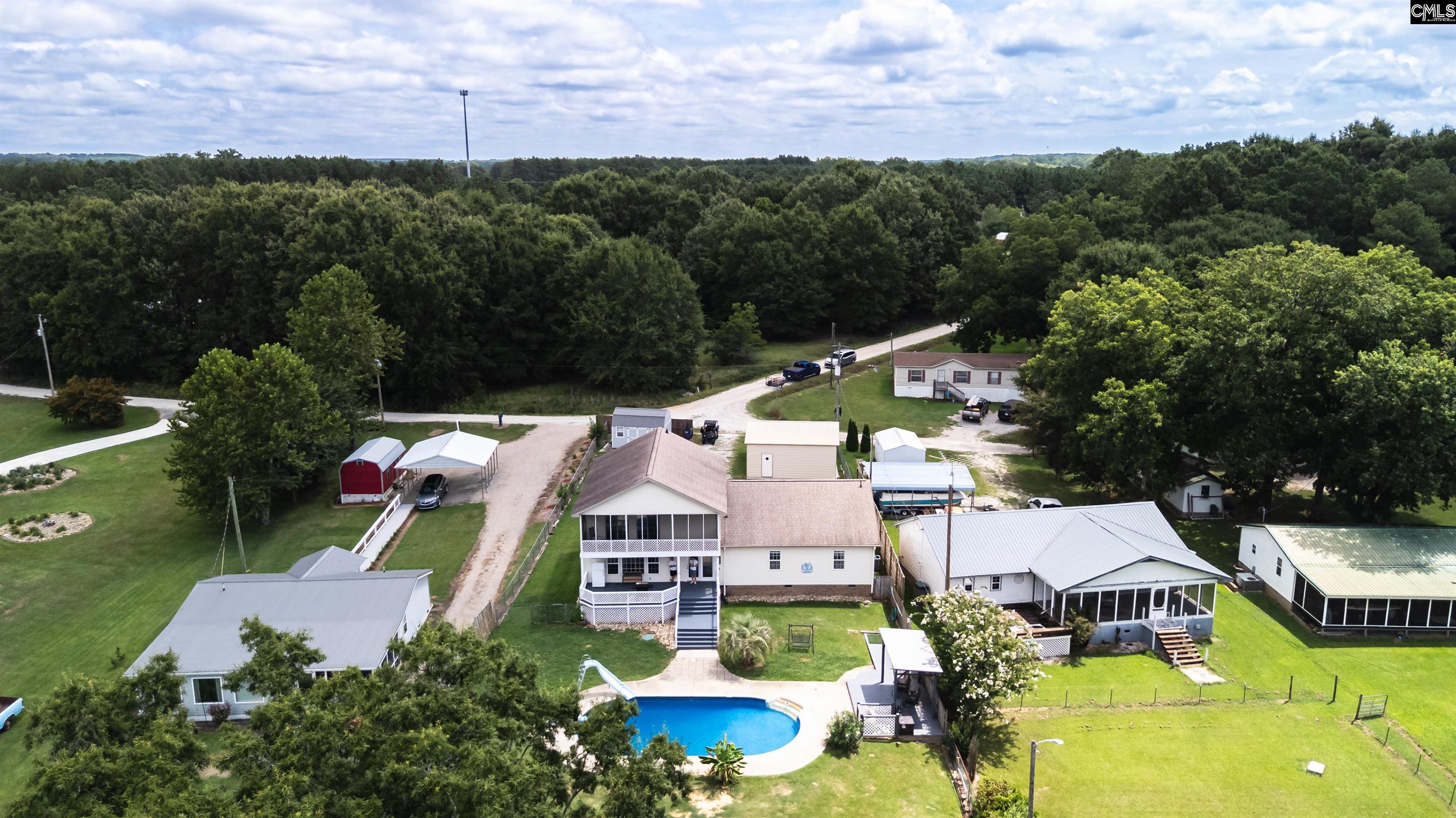 main property photo 30