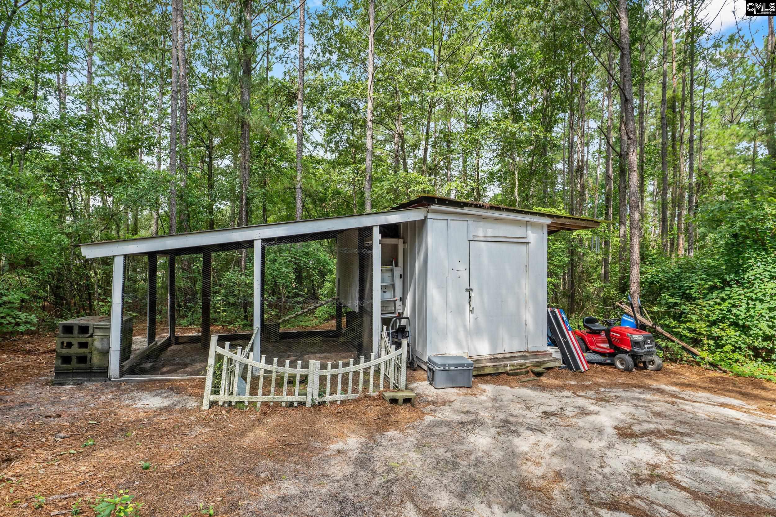 main property photo 25