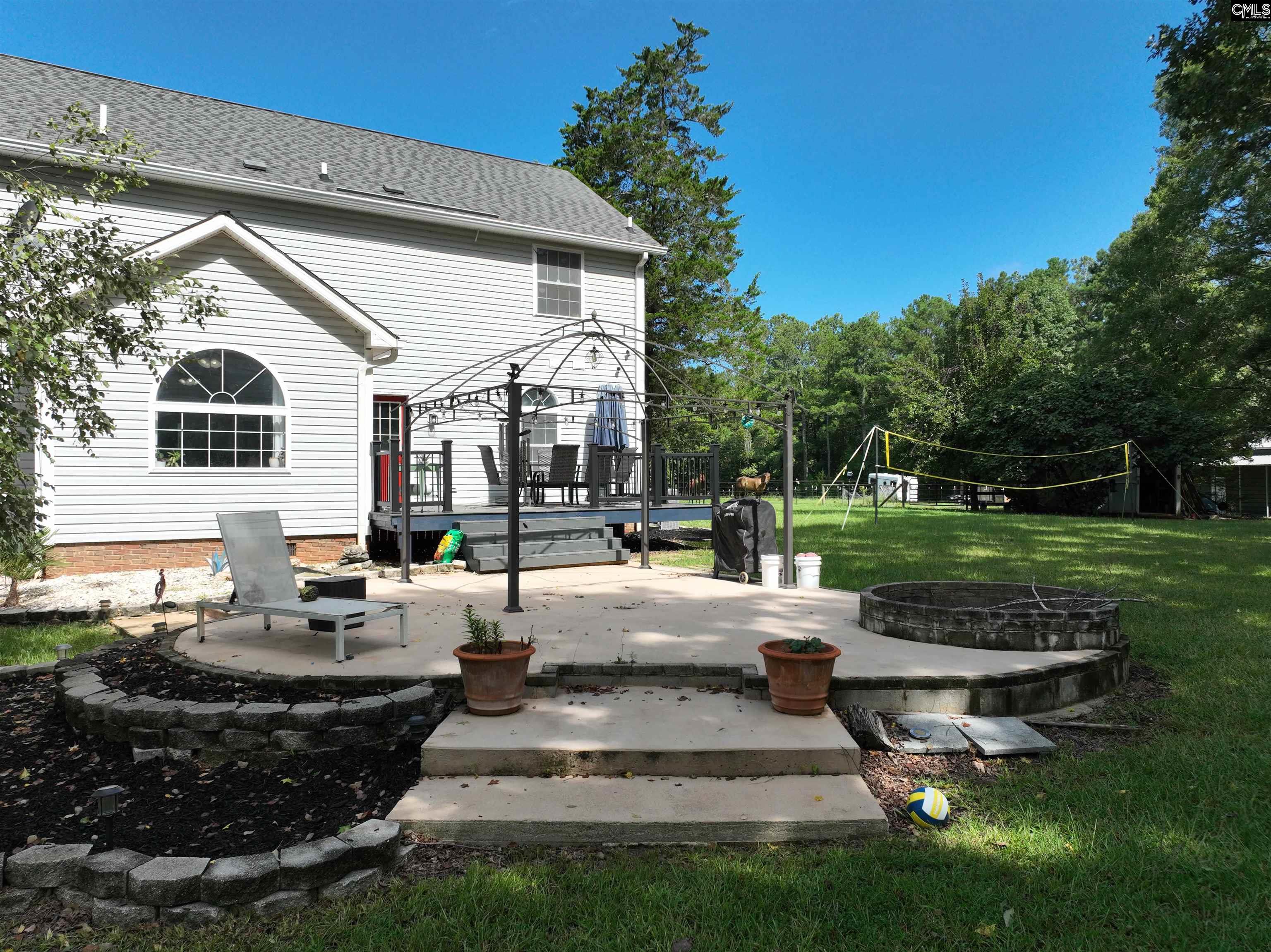 main property photo 41