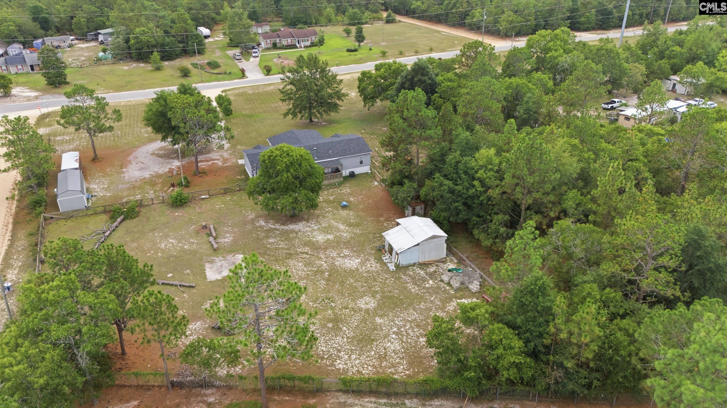 main property photo 37