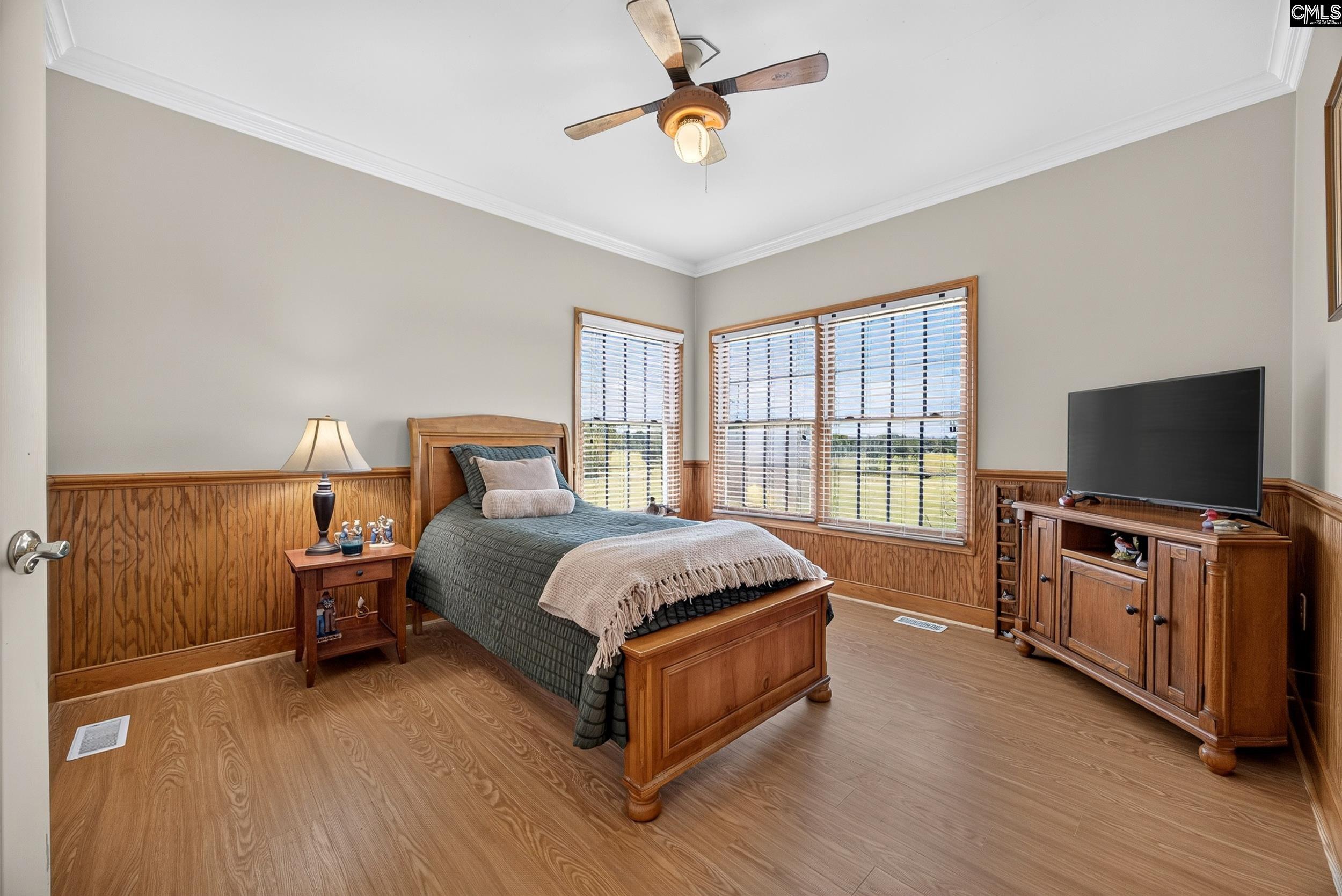 main property photo 54