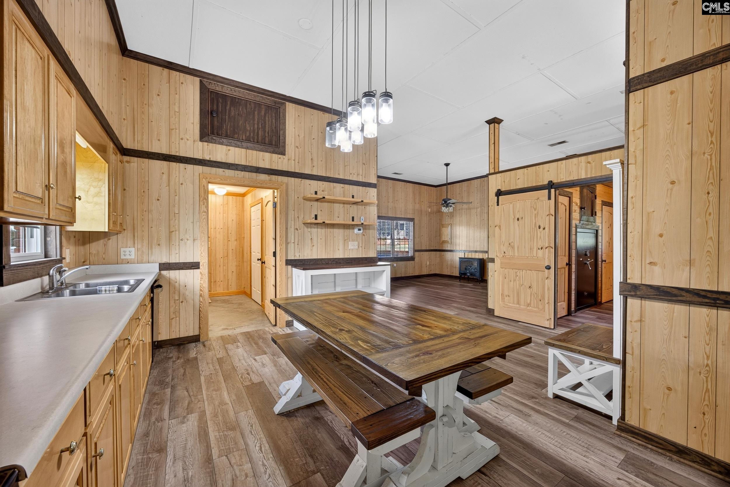 main property photo 79