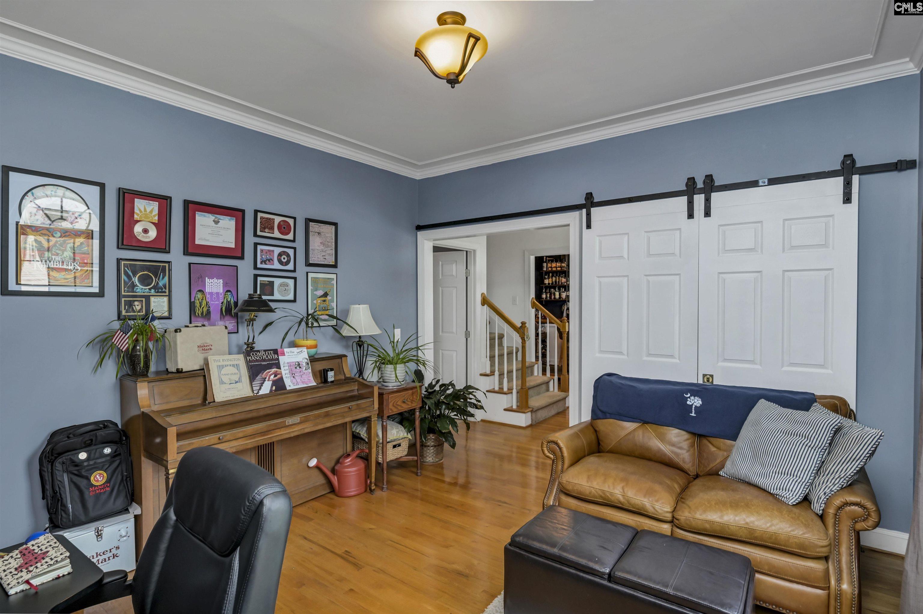 main property photo 7