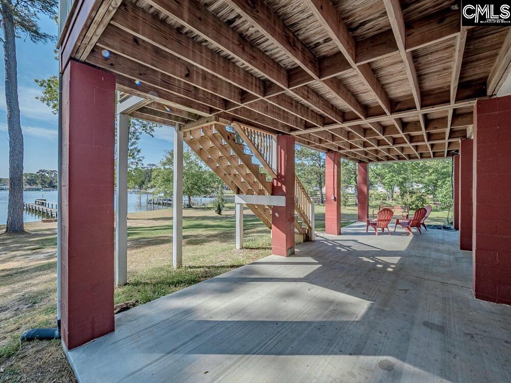 main property photo 40