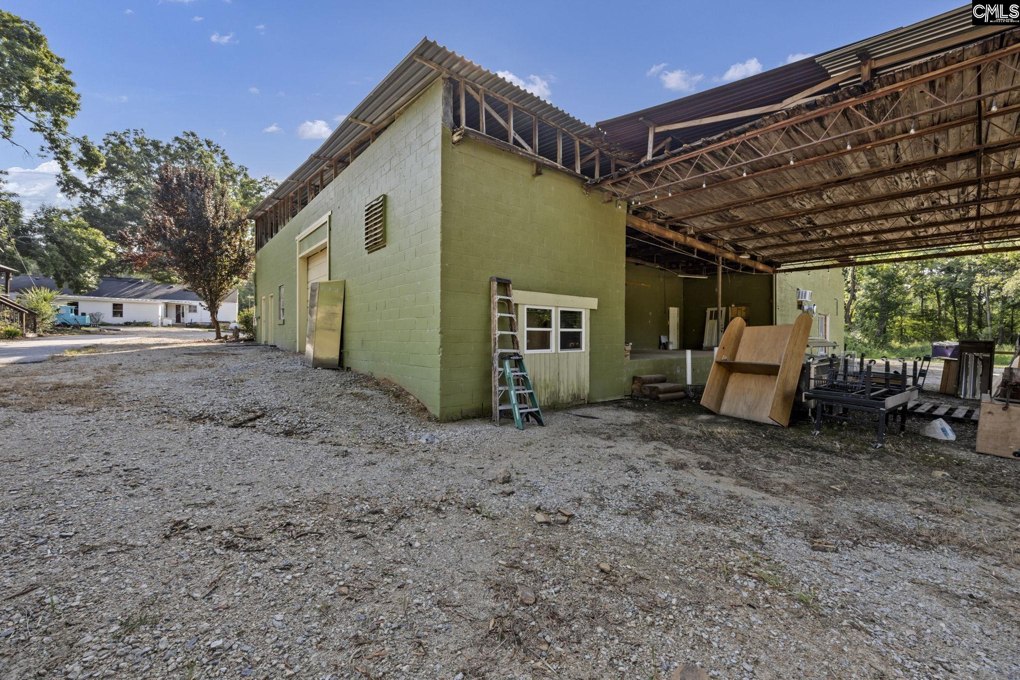 main property photo 44