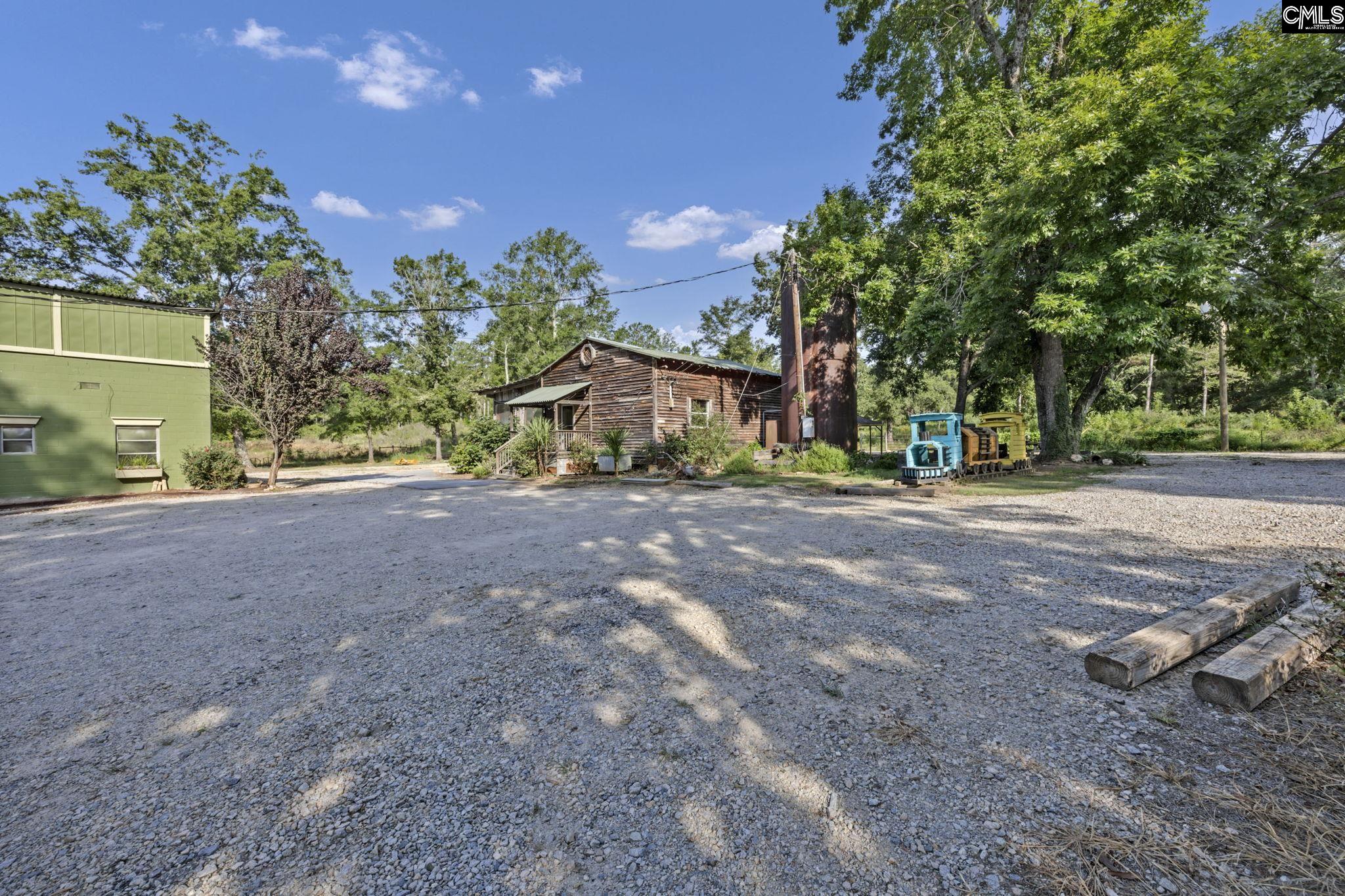 main property photo 51