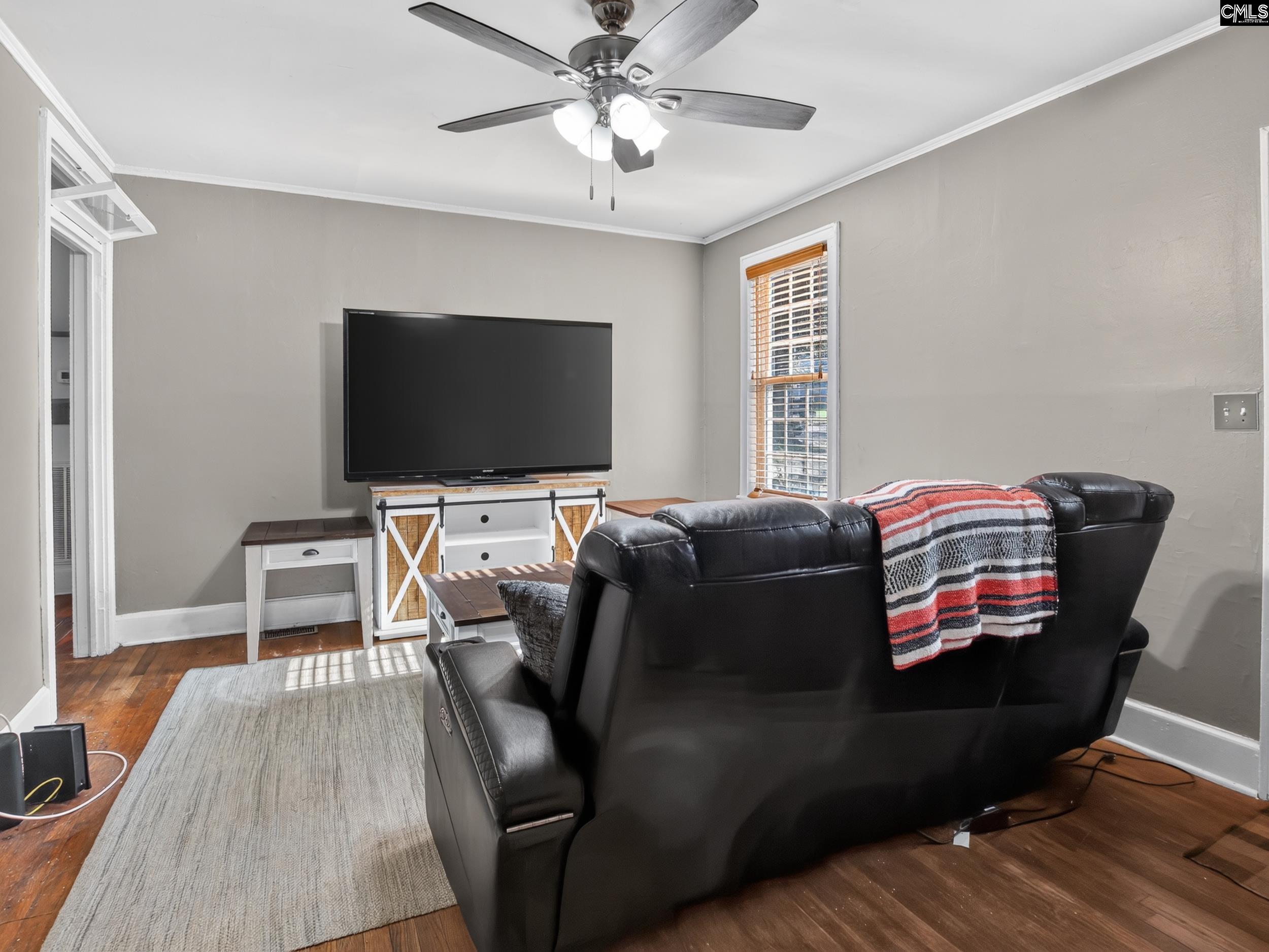 main property photo 5