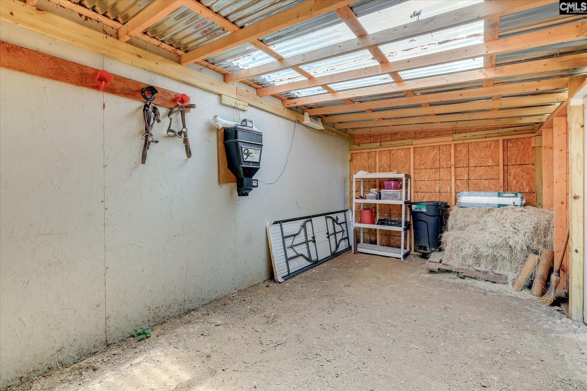 main property photo 76