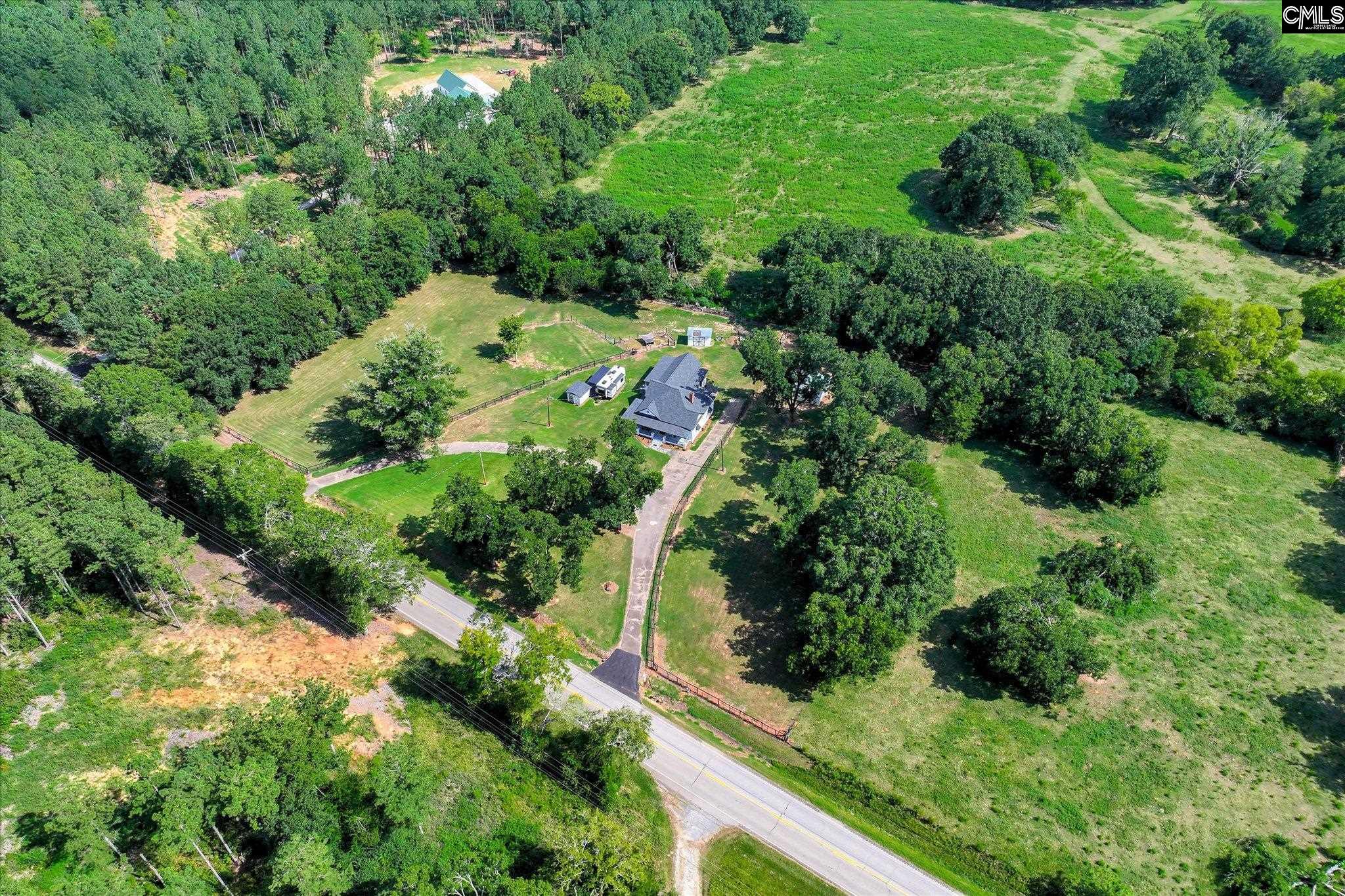 main property photo 8