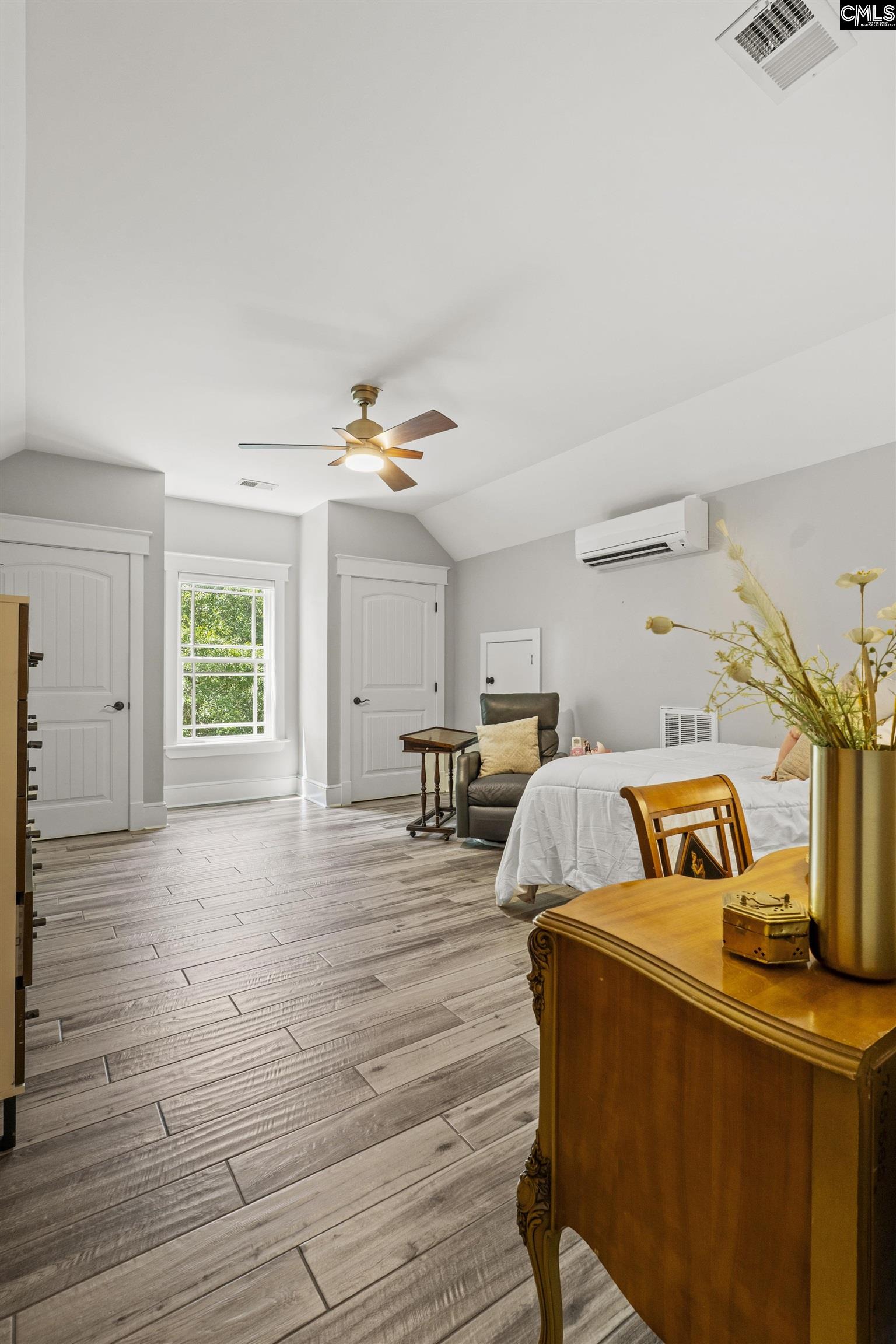 main property photo 60