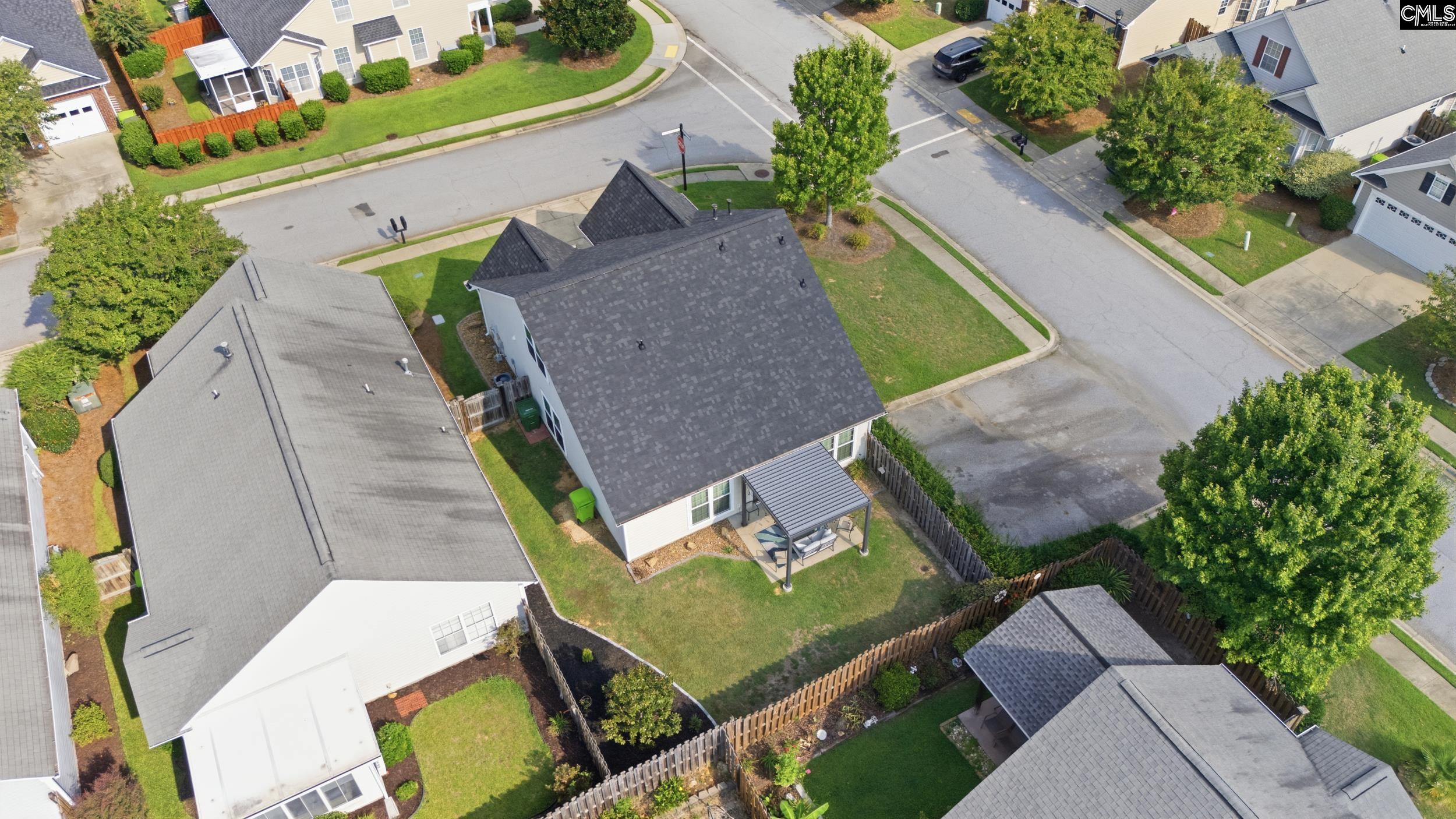 main property photo 28