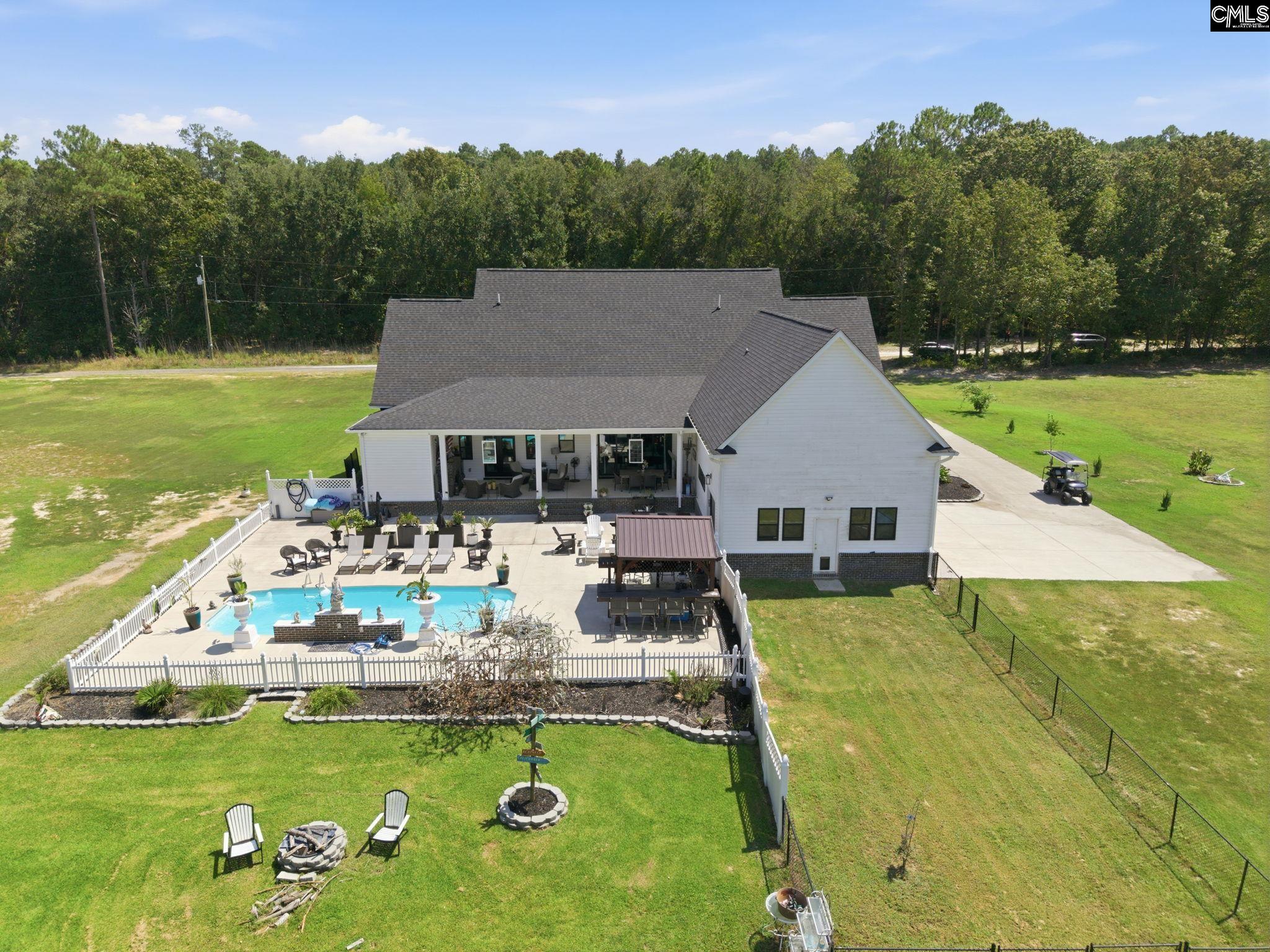 main property photo 74