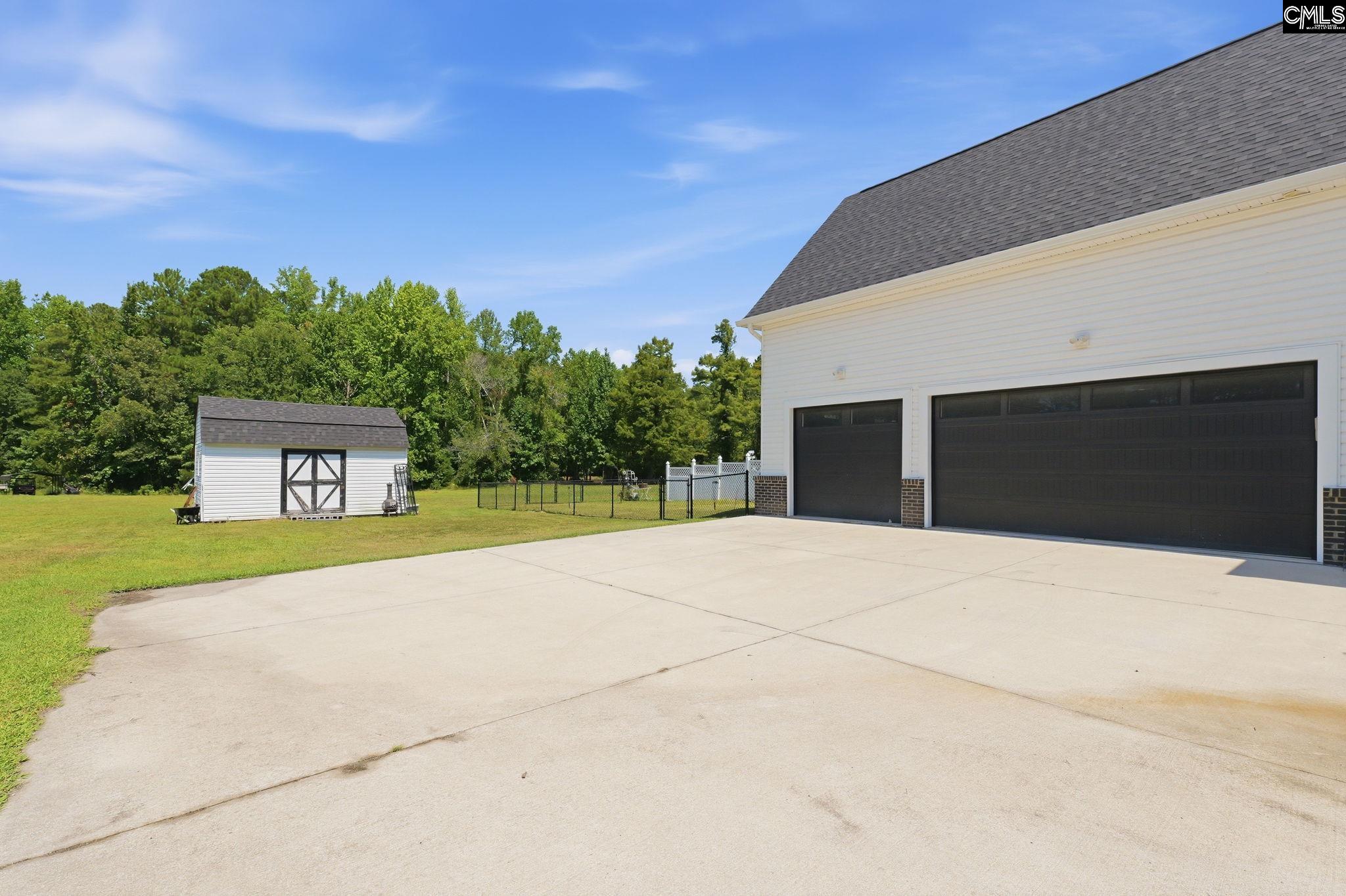 main property photo 77