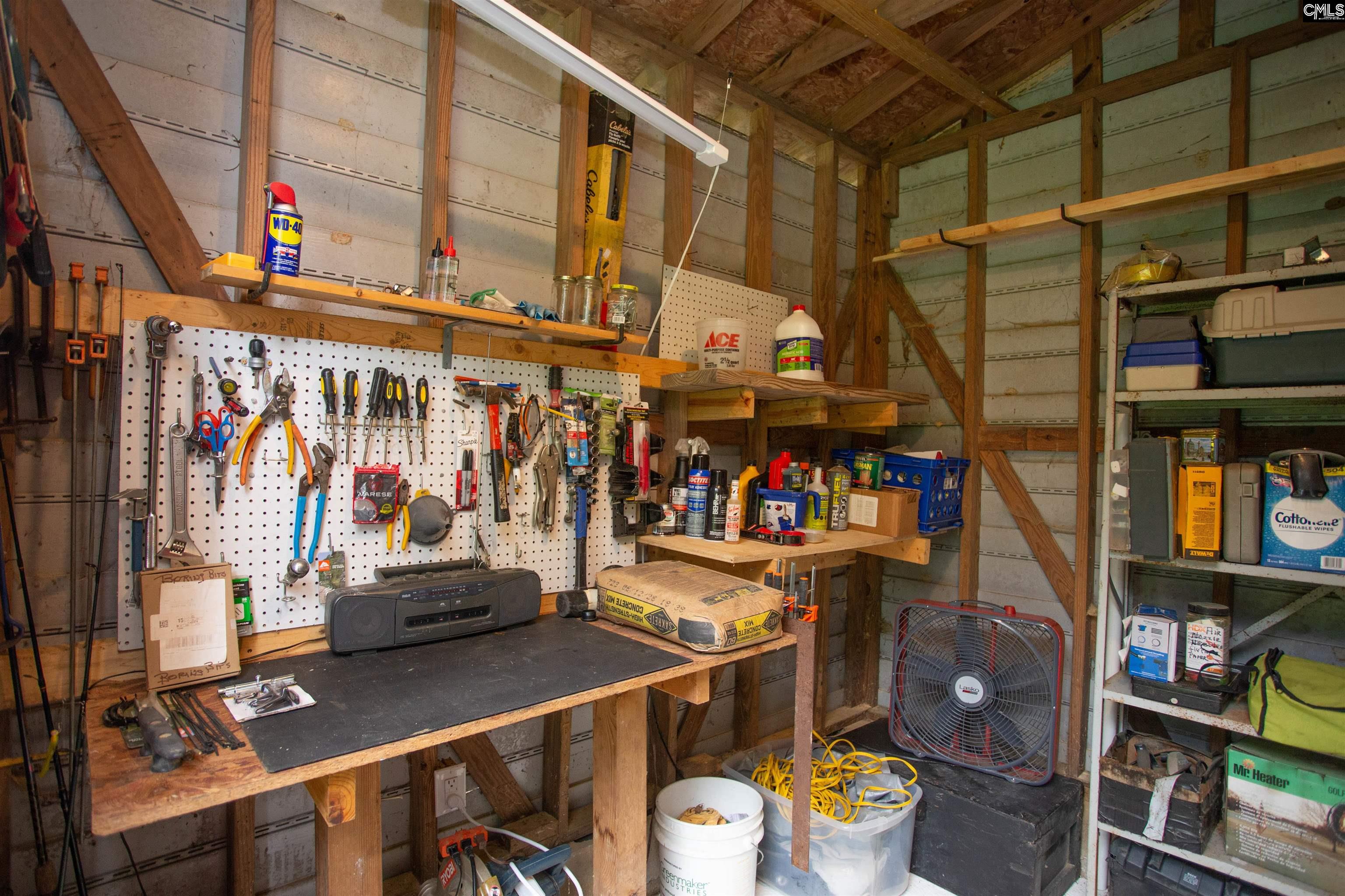 main property photo 32