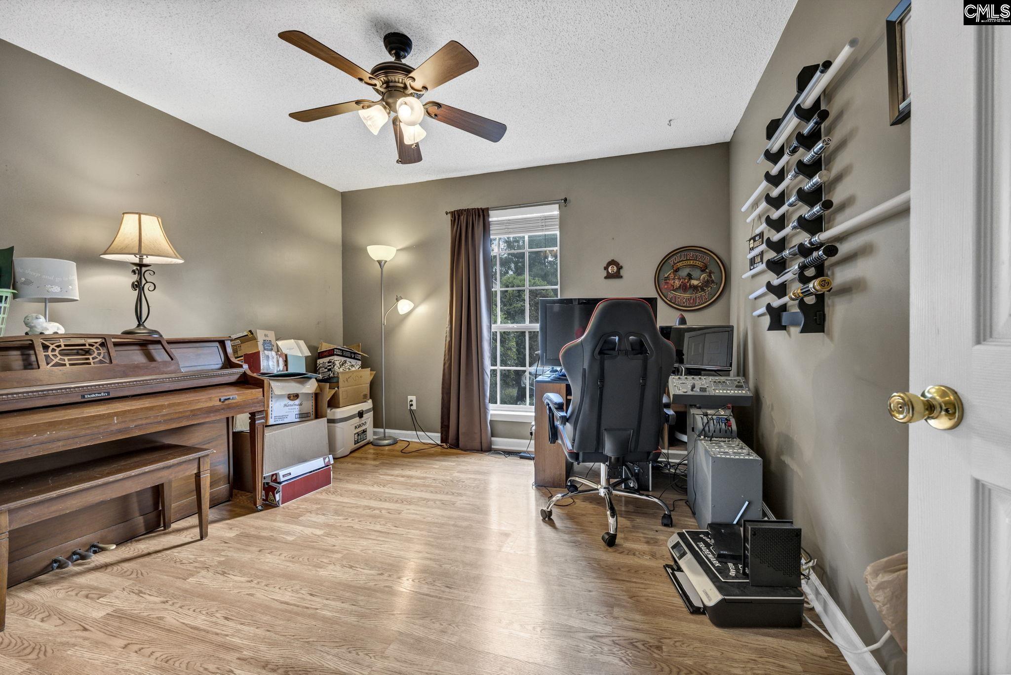 main property photo 22