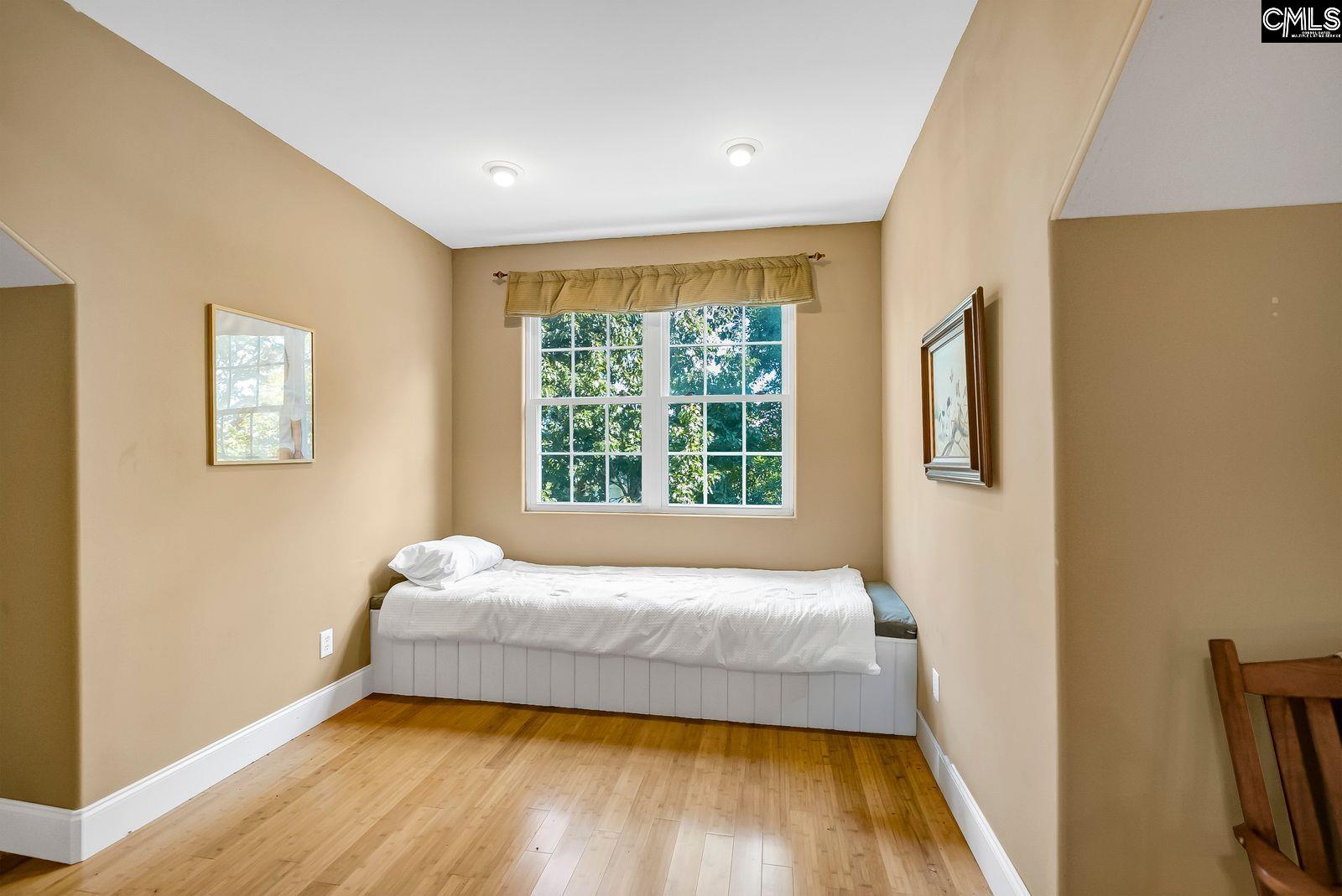main property photo 51