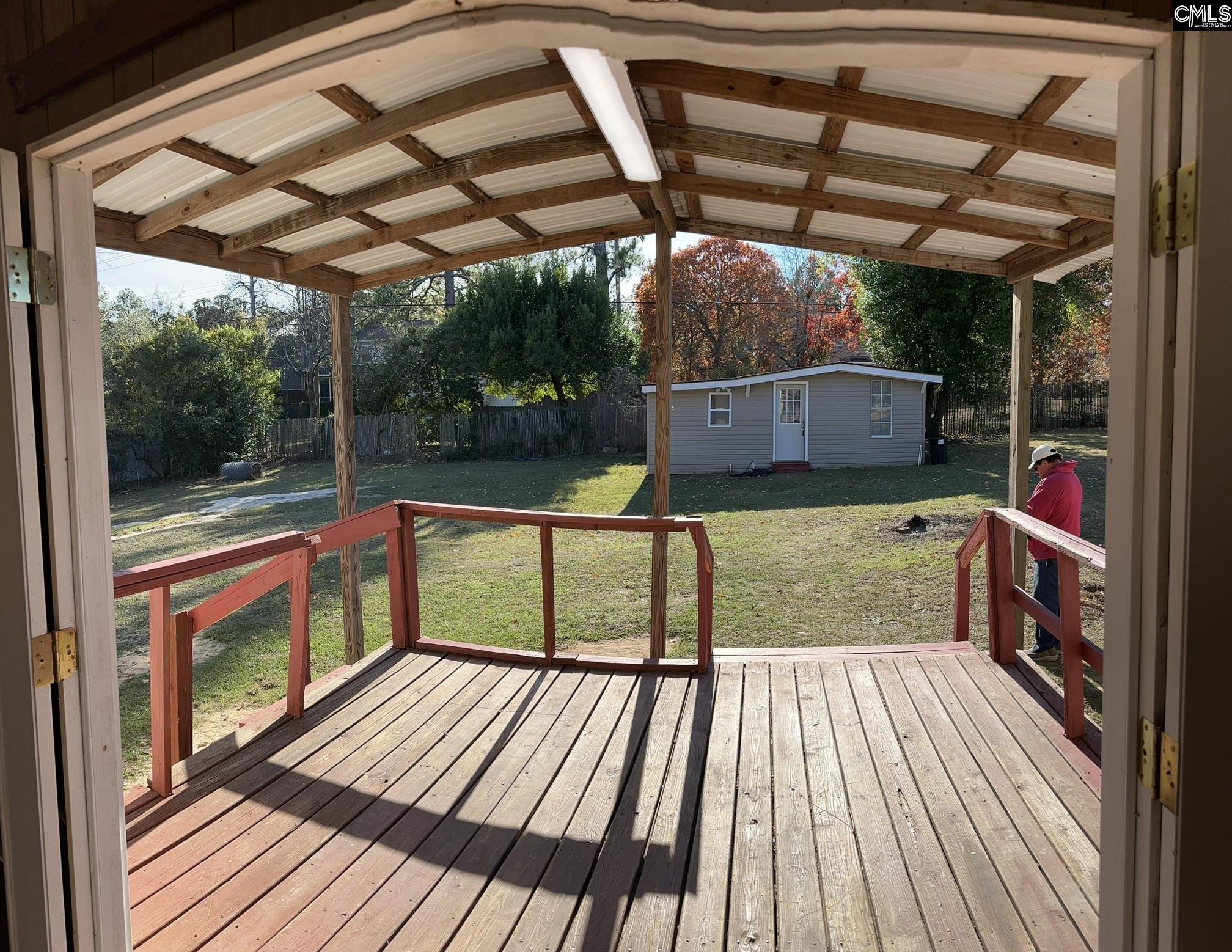 main property photo 14