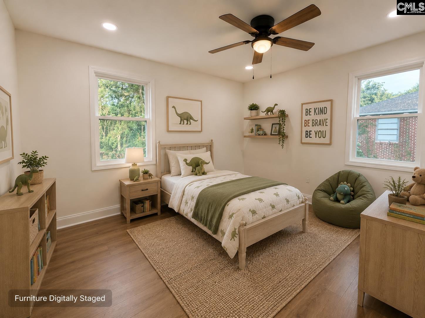 main property photo 11