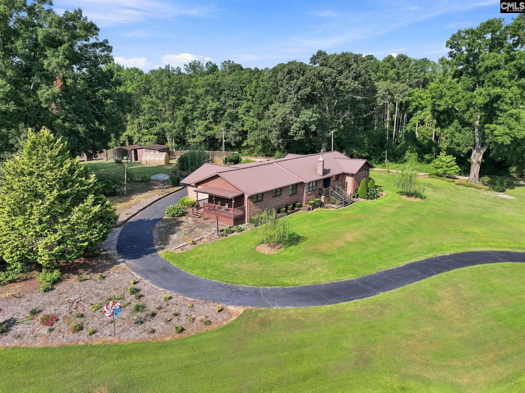 main property photo 40
