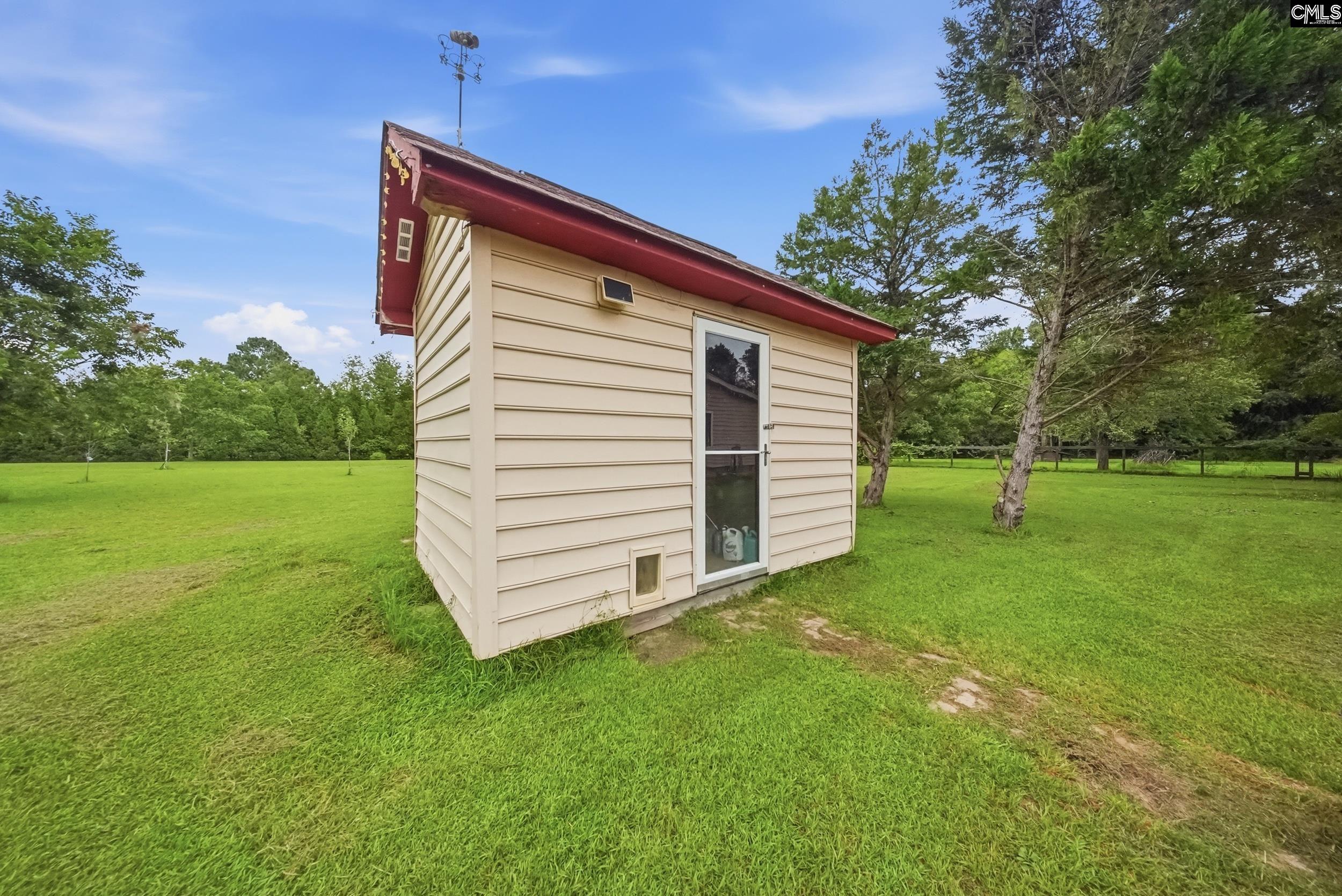 main property photo 25