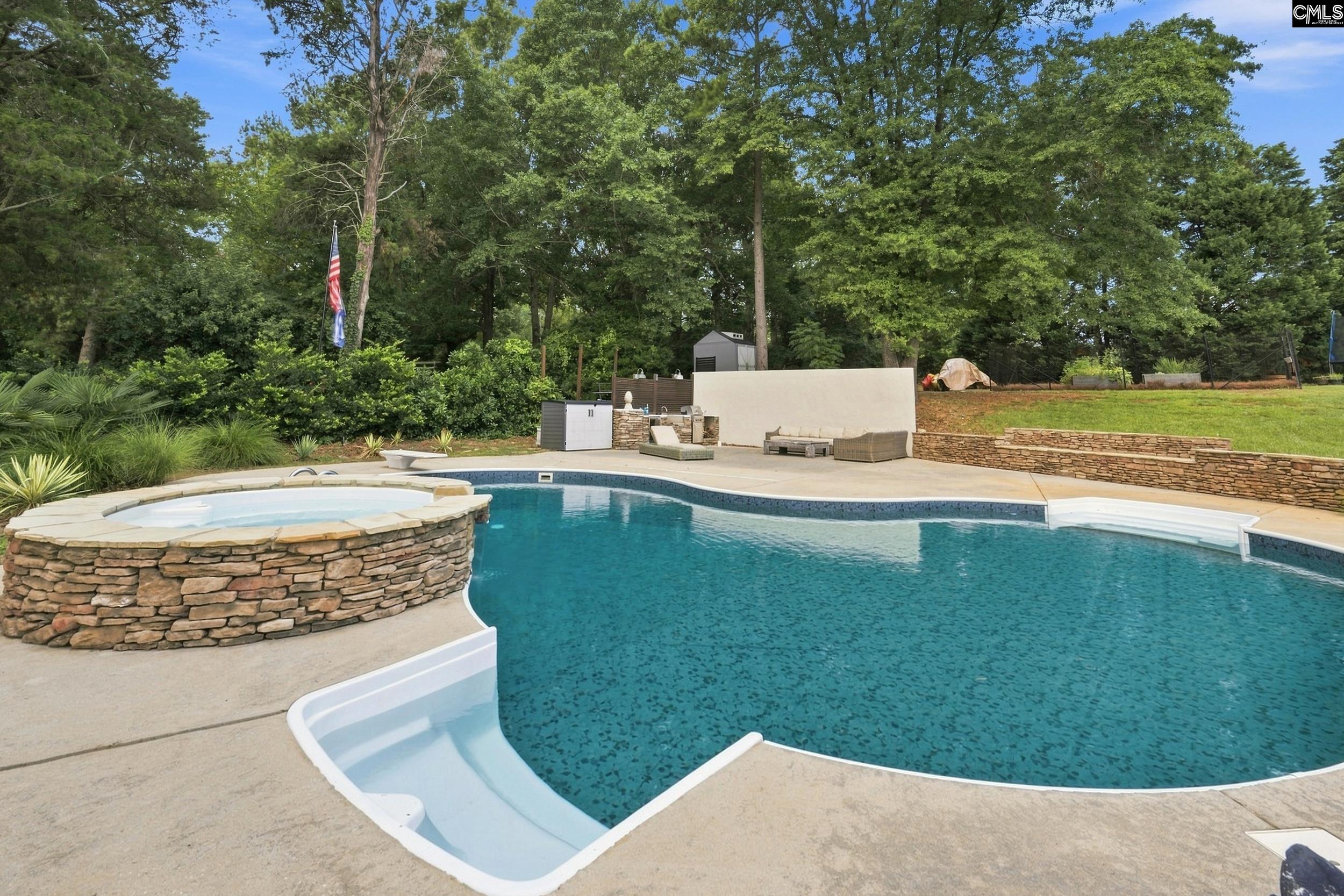 main property photo 74