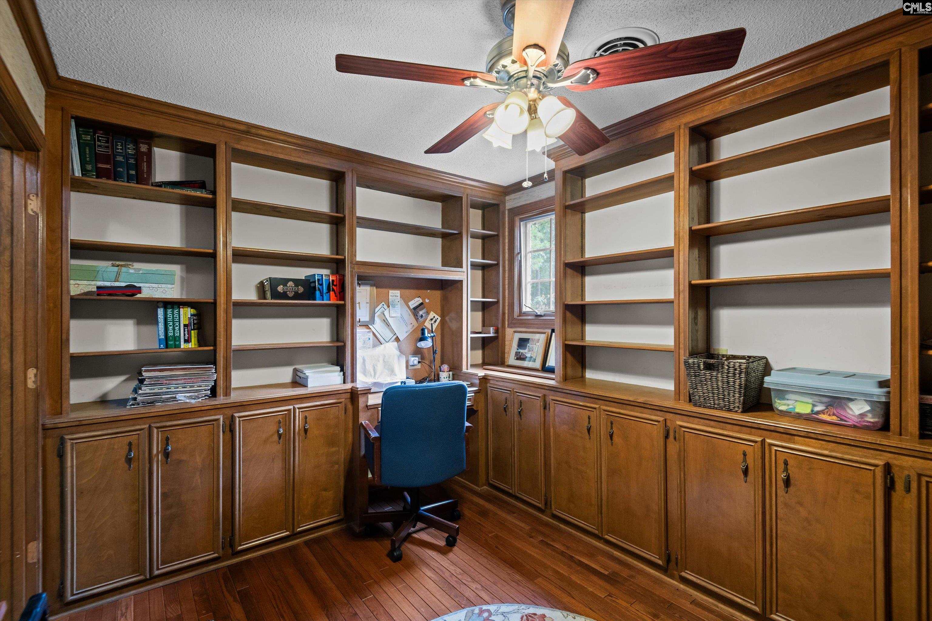 main property photo 45